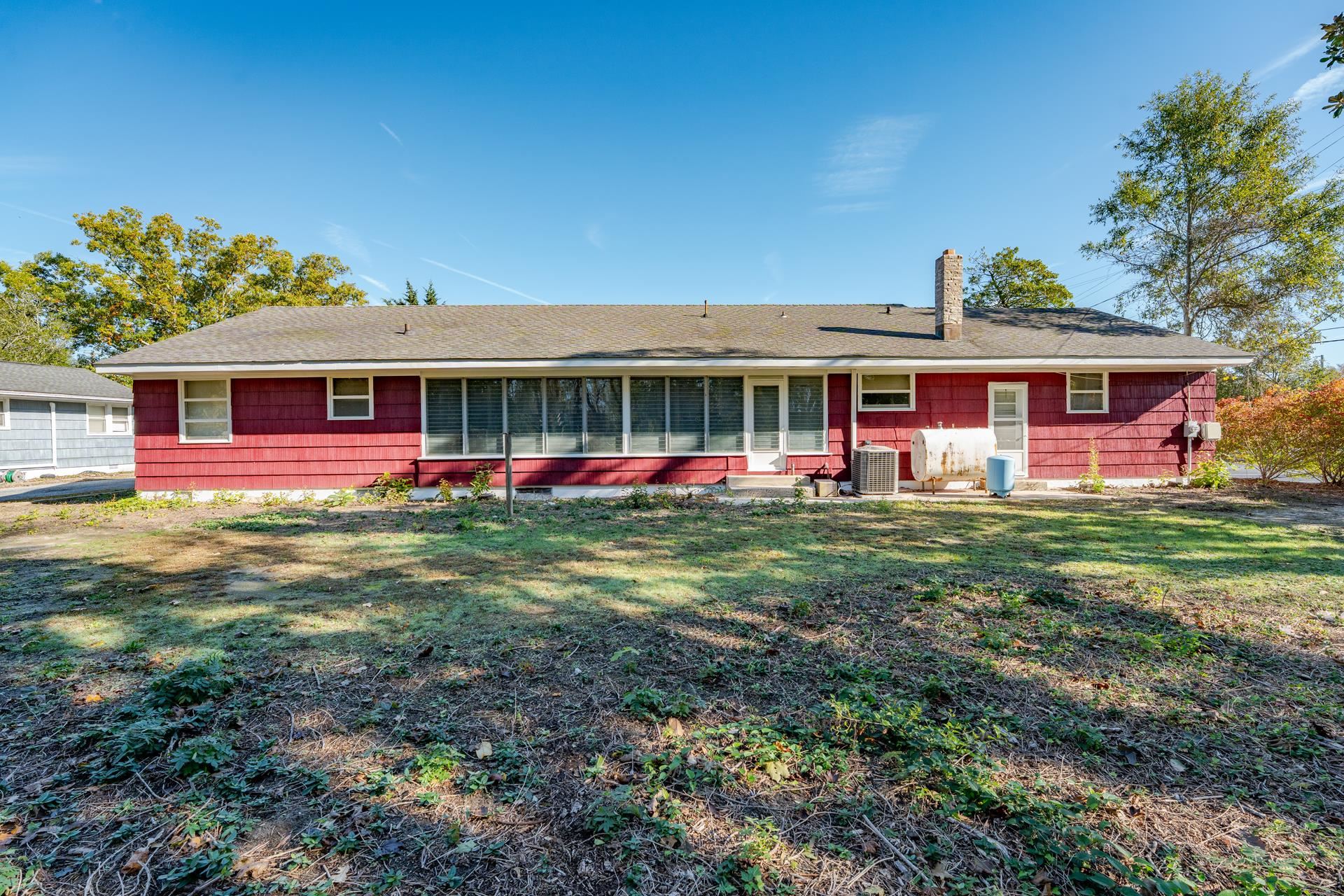 33 E Mechanic Street