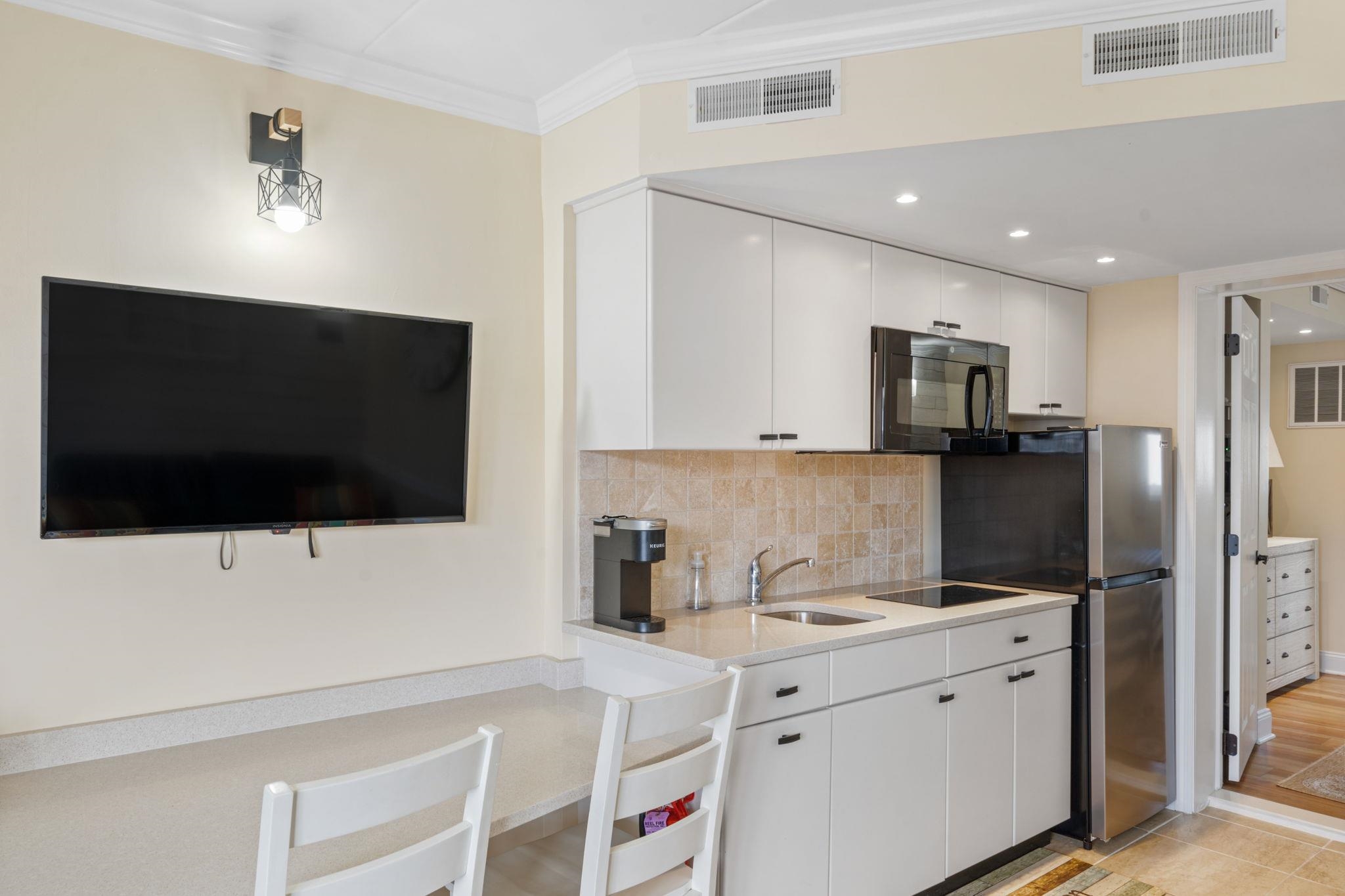 7888 Dune Drive - Picture 13