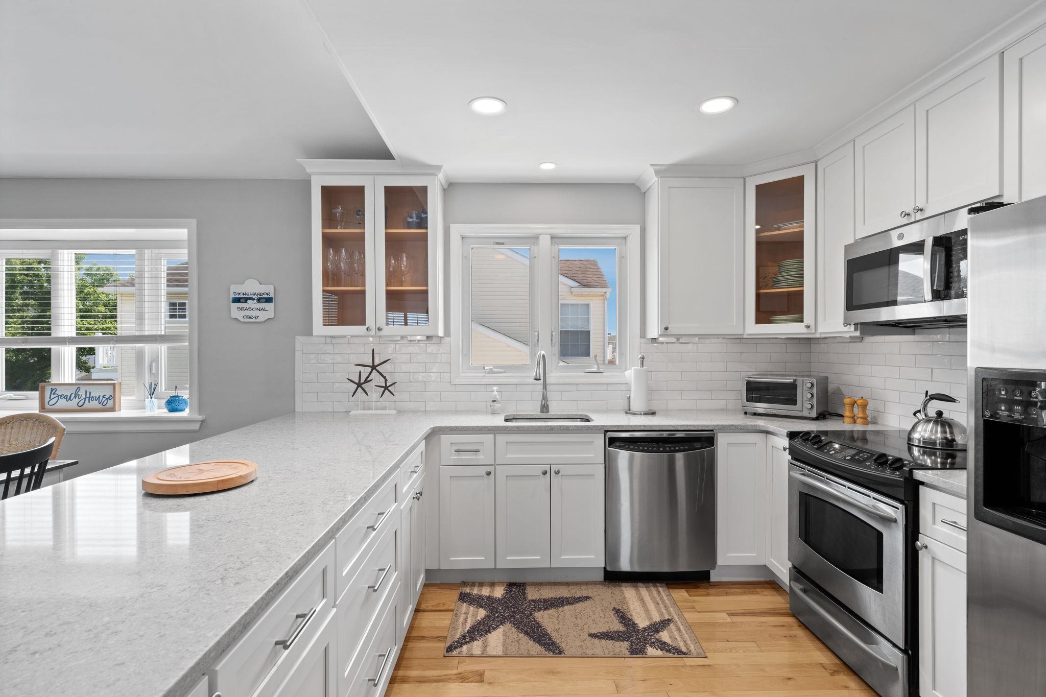 252 89th Street - Picture 2