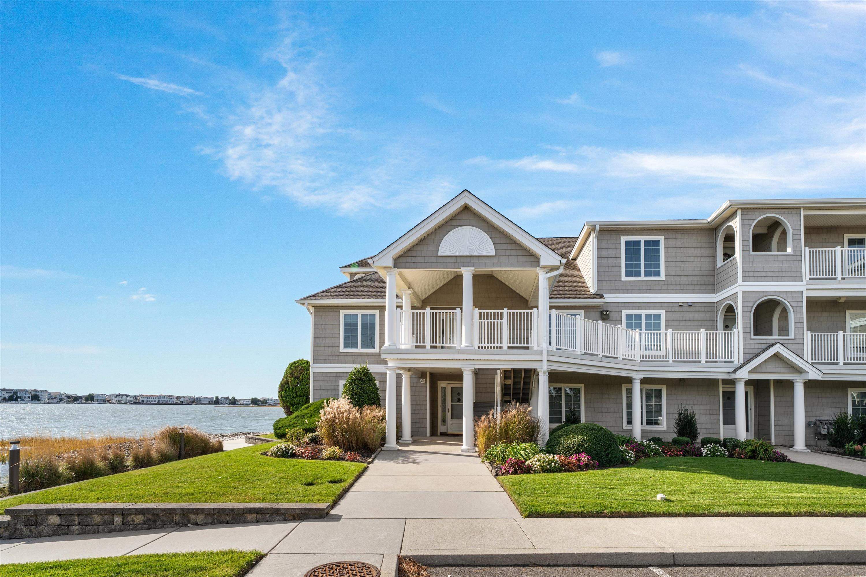  1127 Stone Harbor Boulevard - Stone Harbor Manor