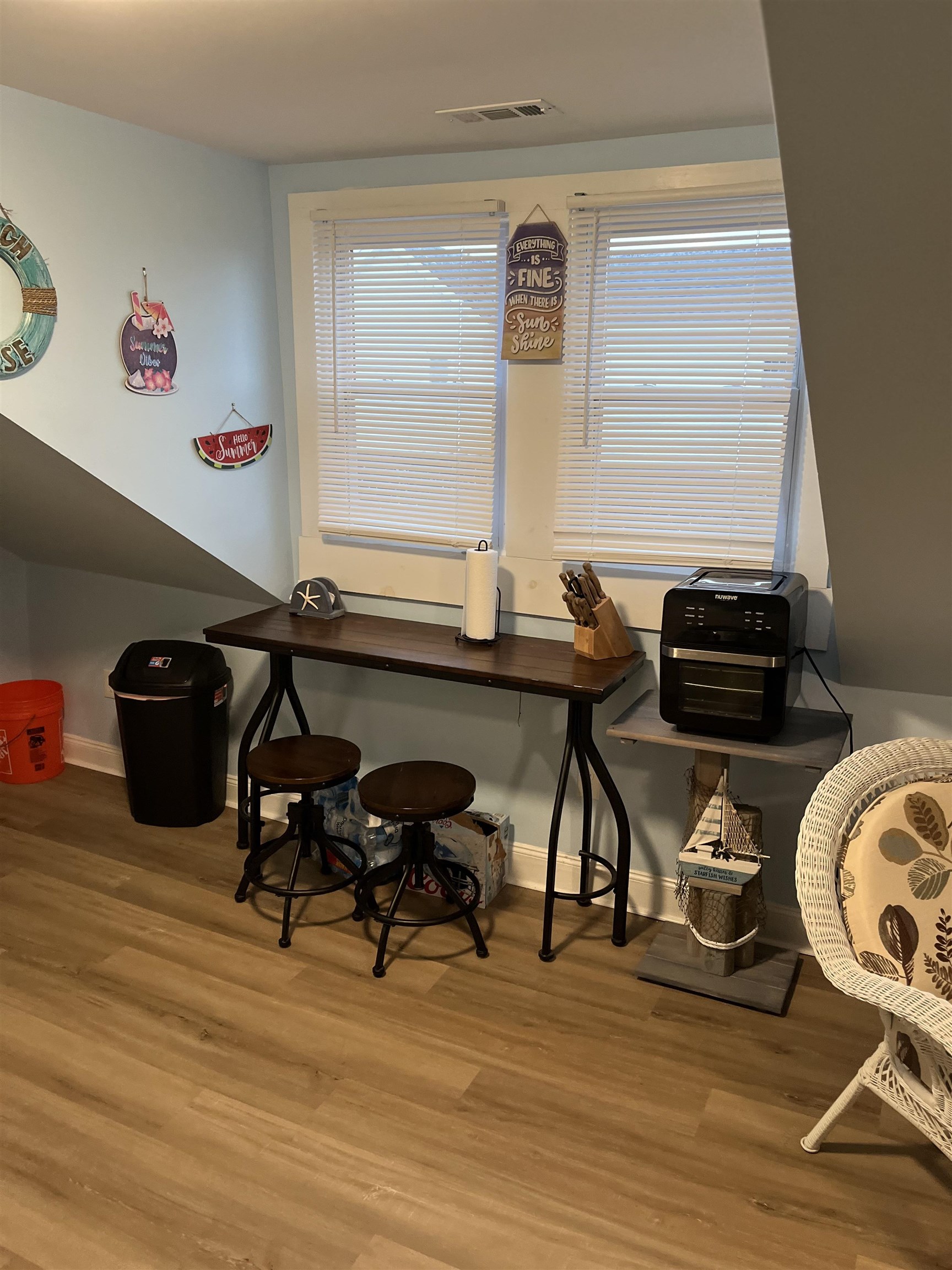 119 E Garfield Avenue