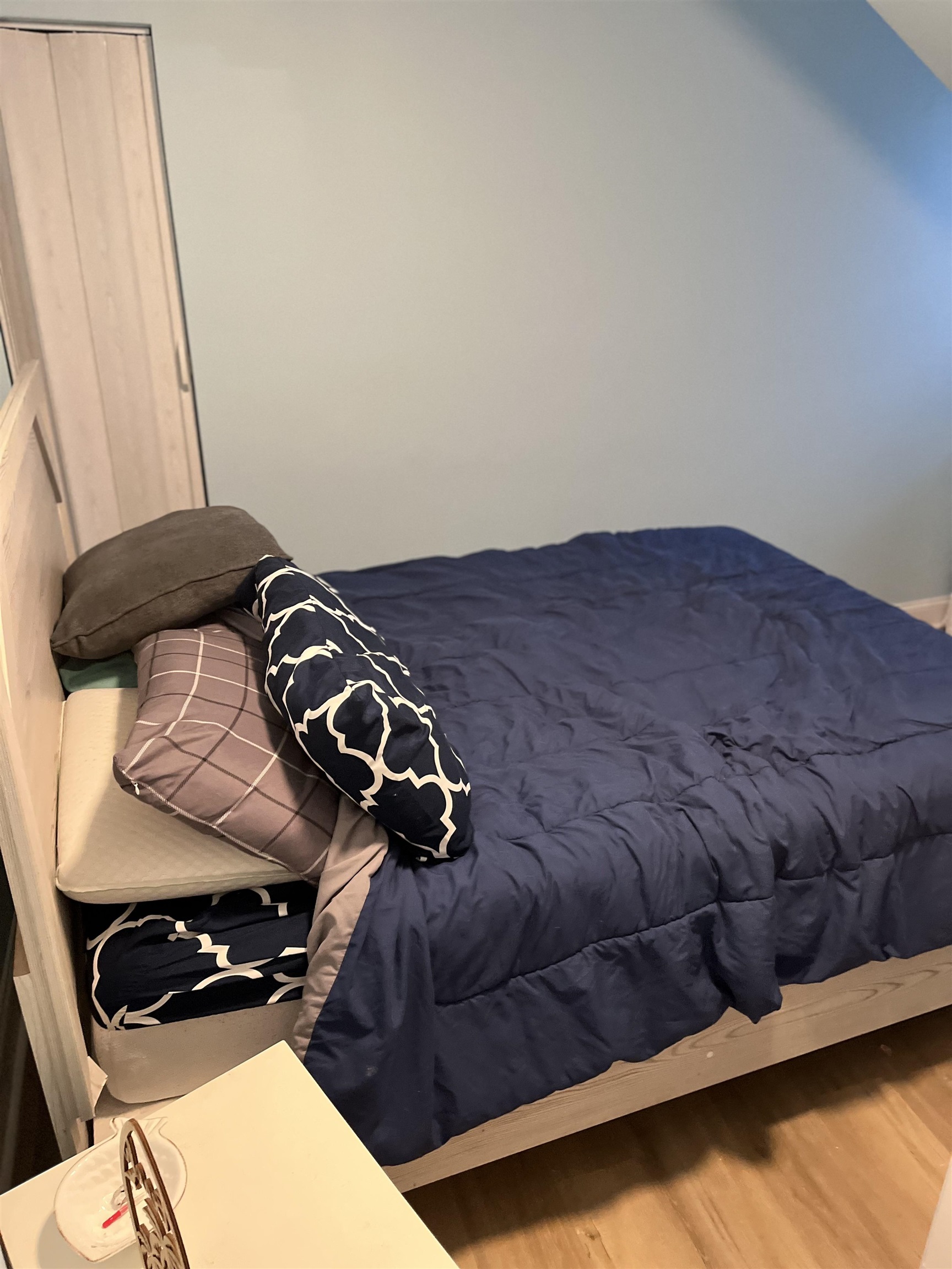 119 E Garfield Avenue