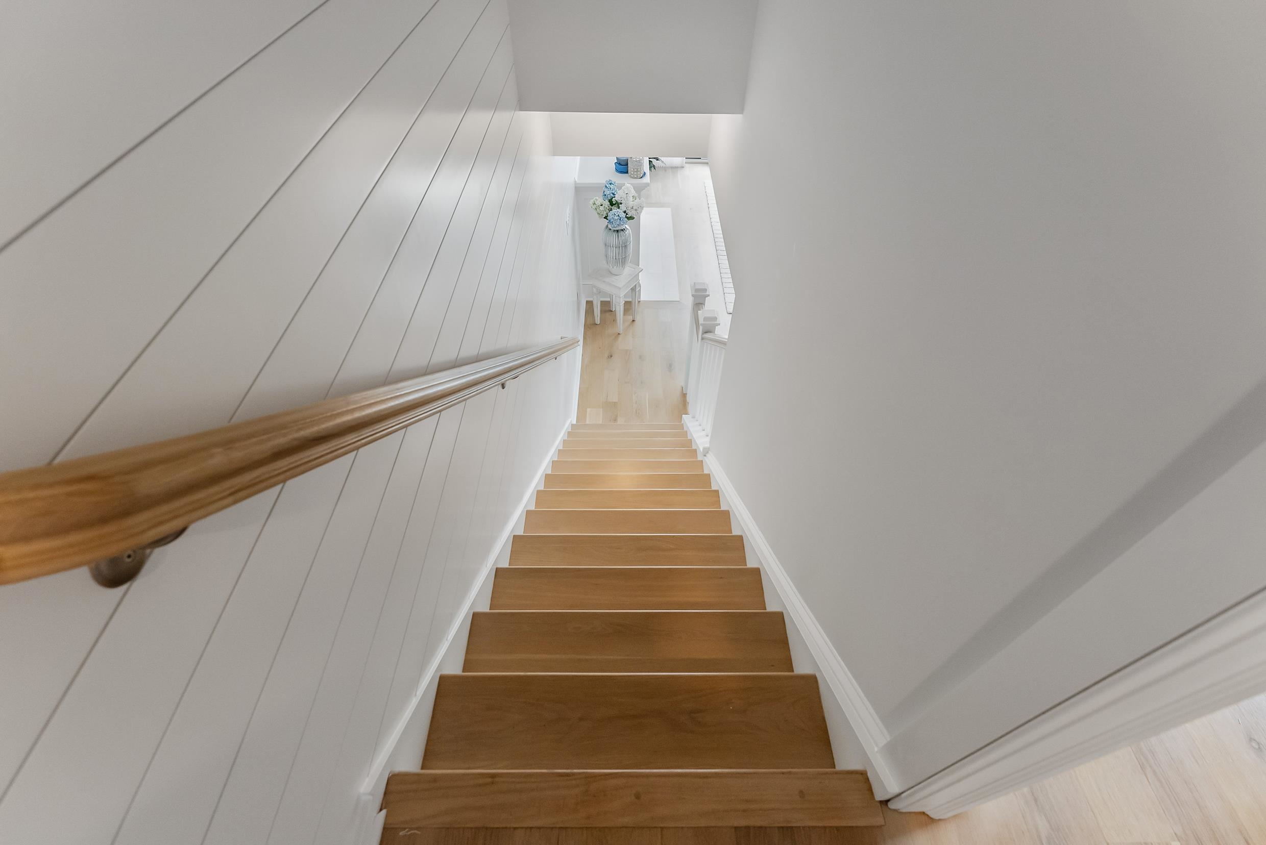 253 35th Street - Picture 32