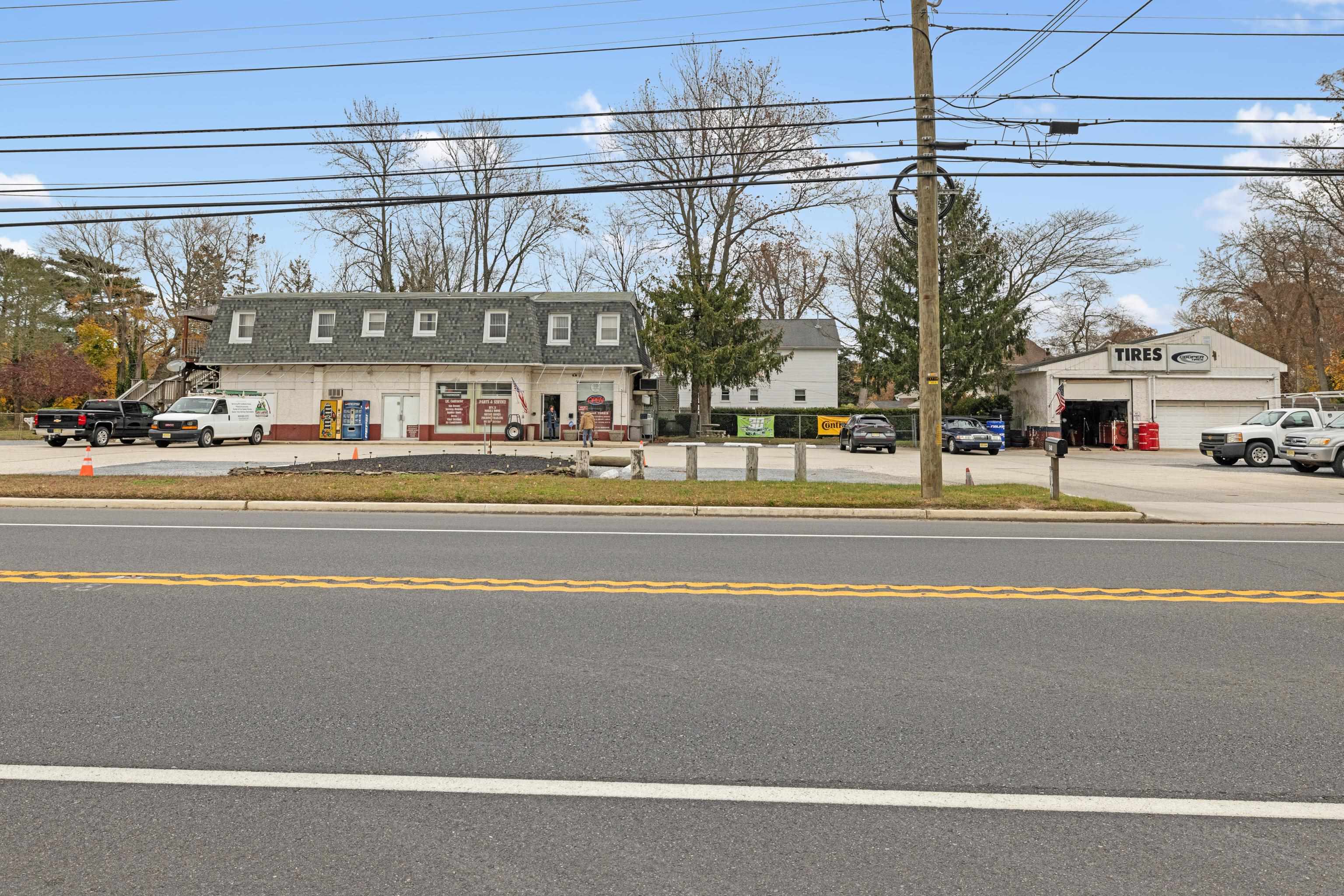 The deSatnick Real Estate Team