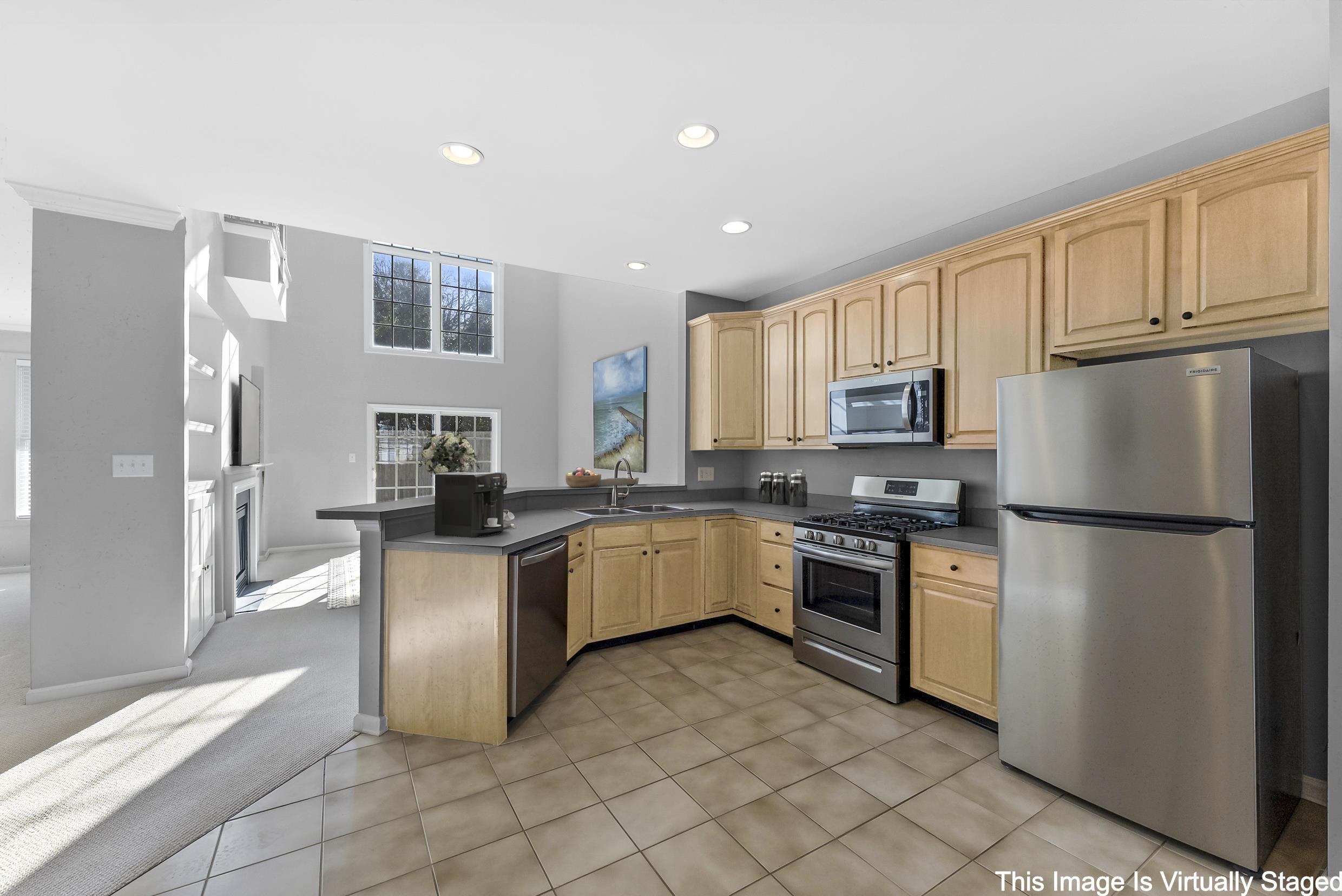 510 W Hampton Court