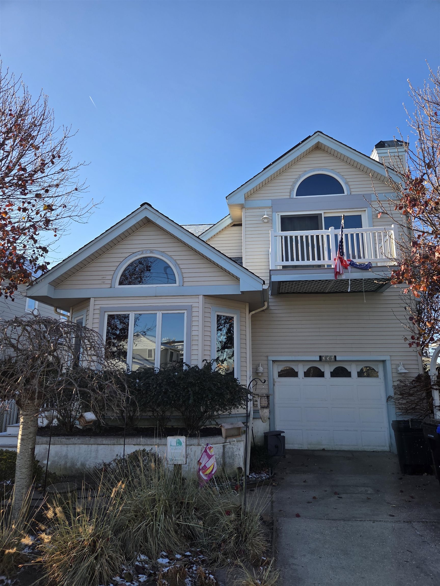  256 42nd Street - Avalon