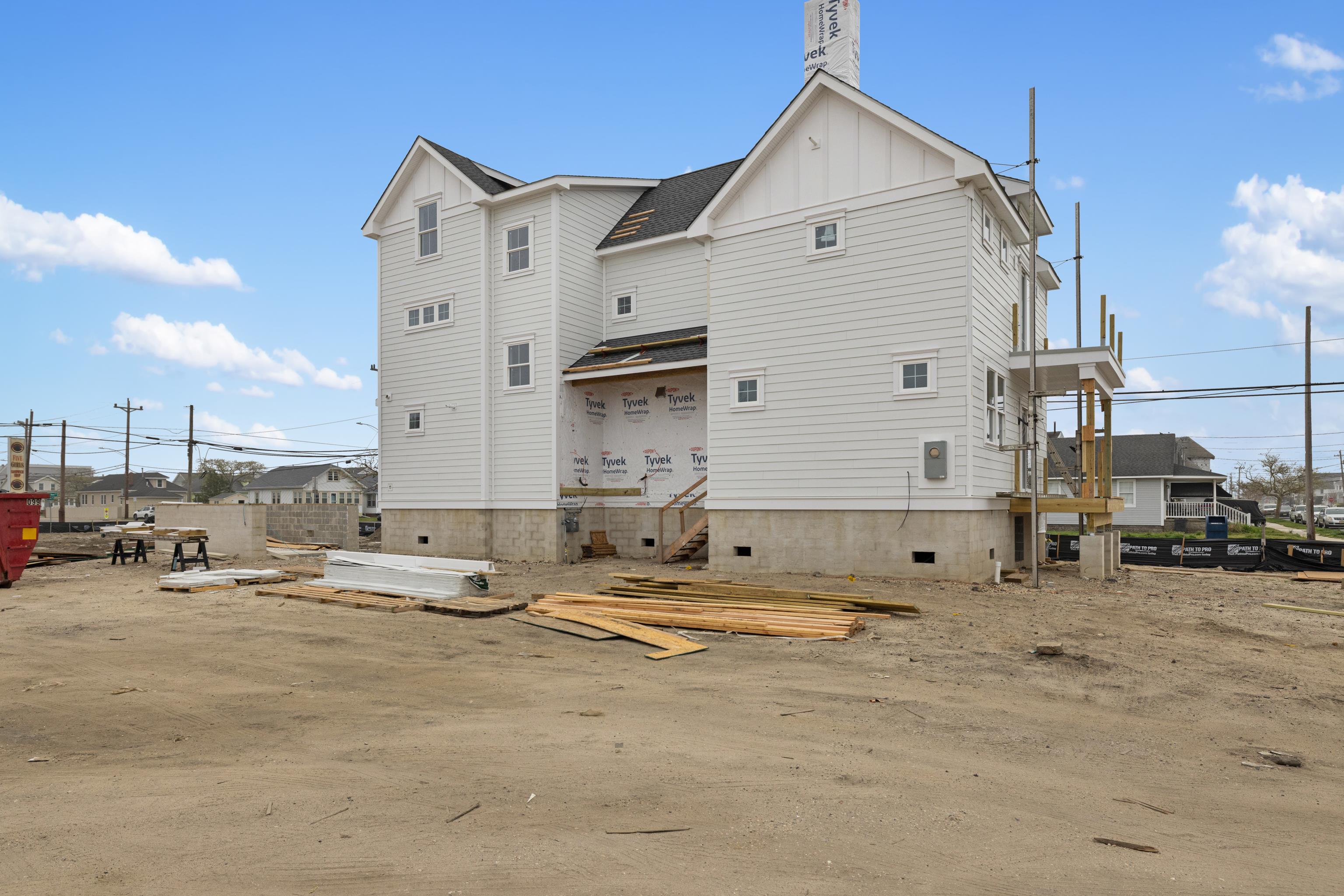 101 W 22nd Avenue - Picture 2