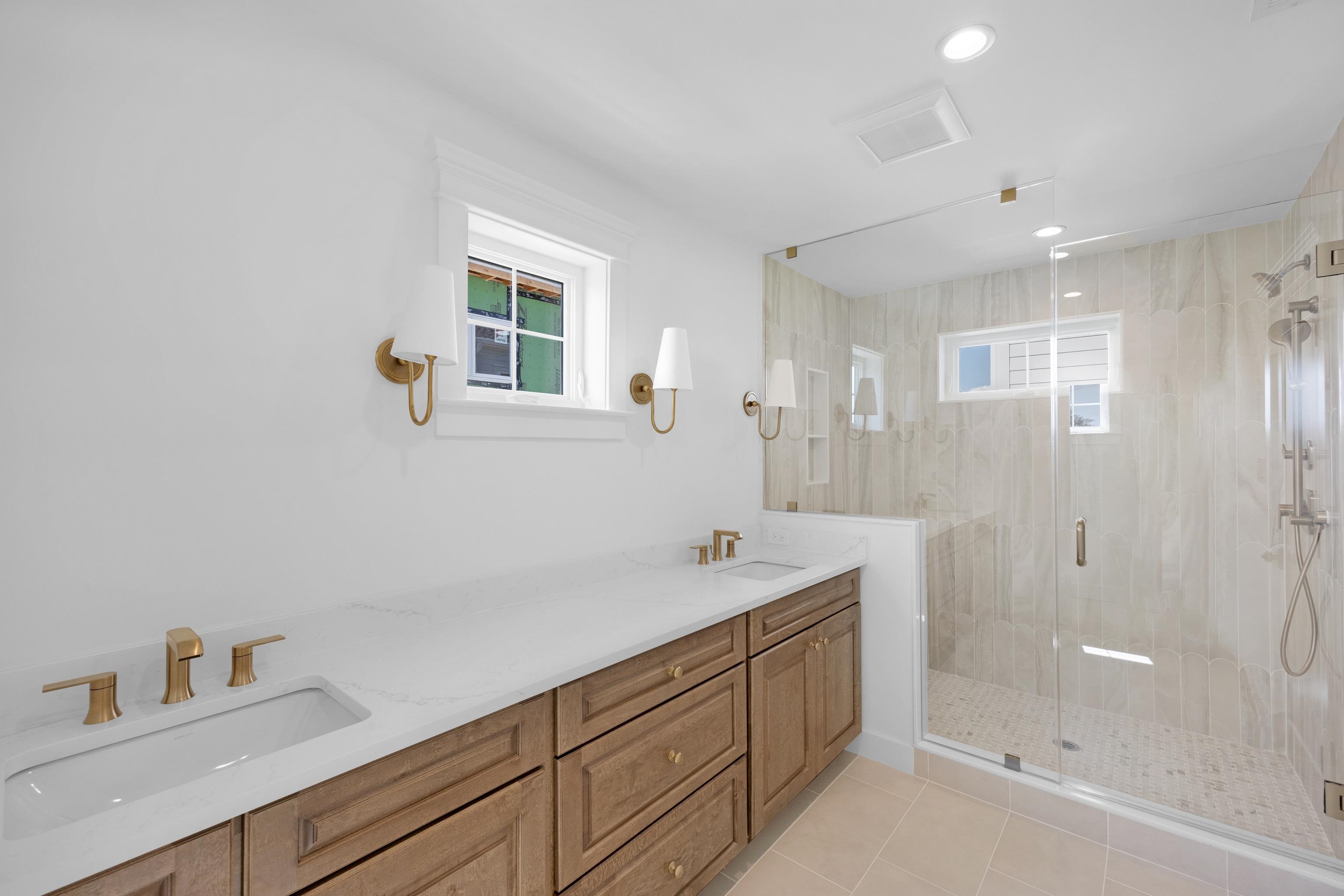 101 W 22nd Avenue