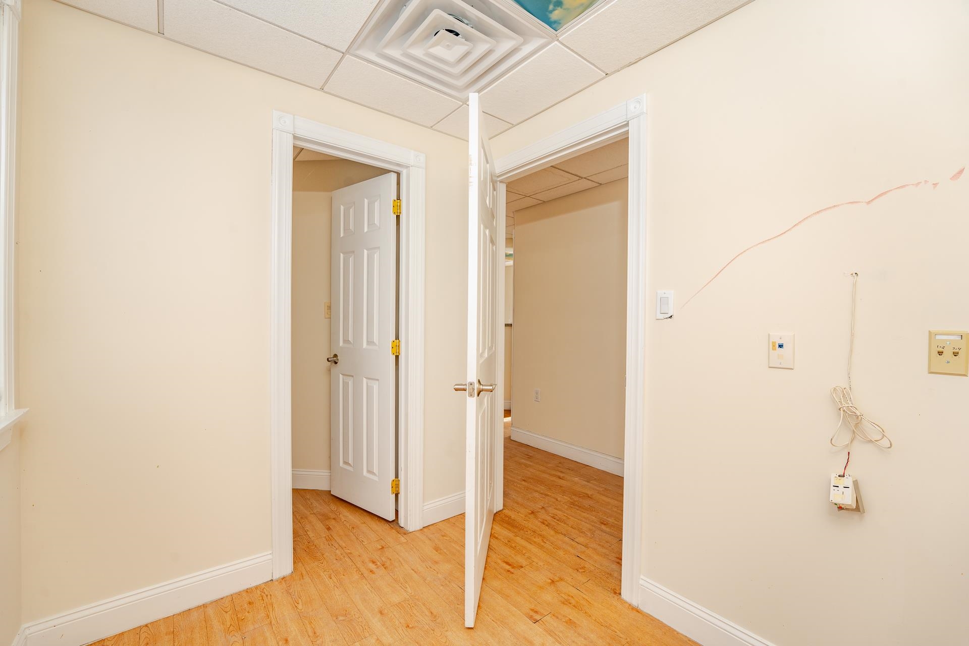 98 New Road - Picture 26