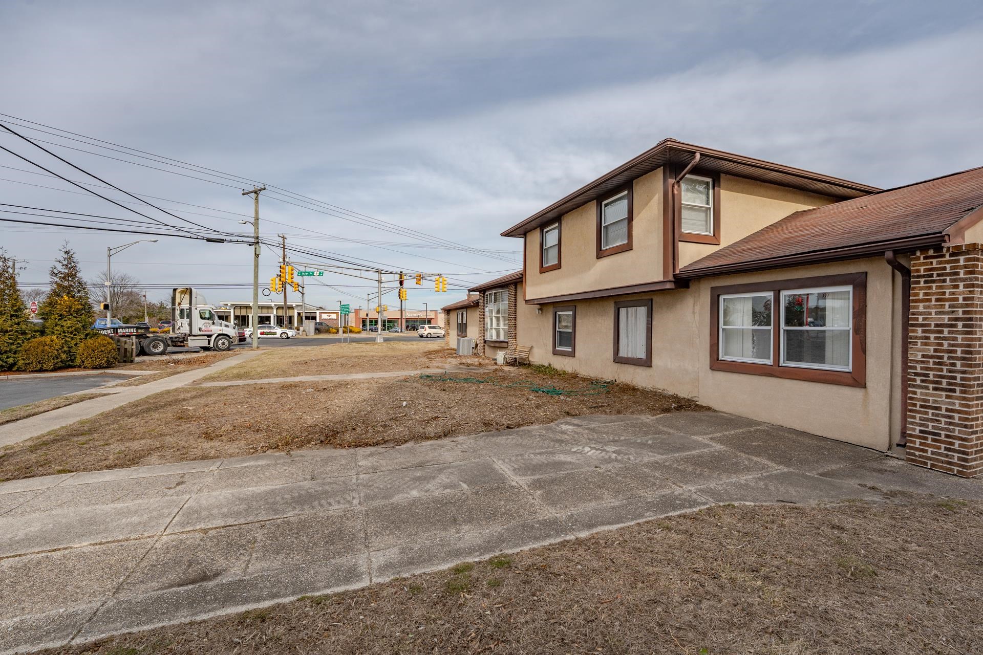 98 New Road - Picture 36