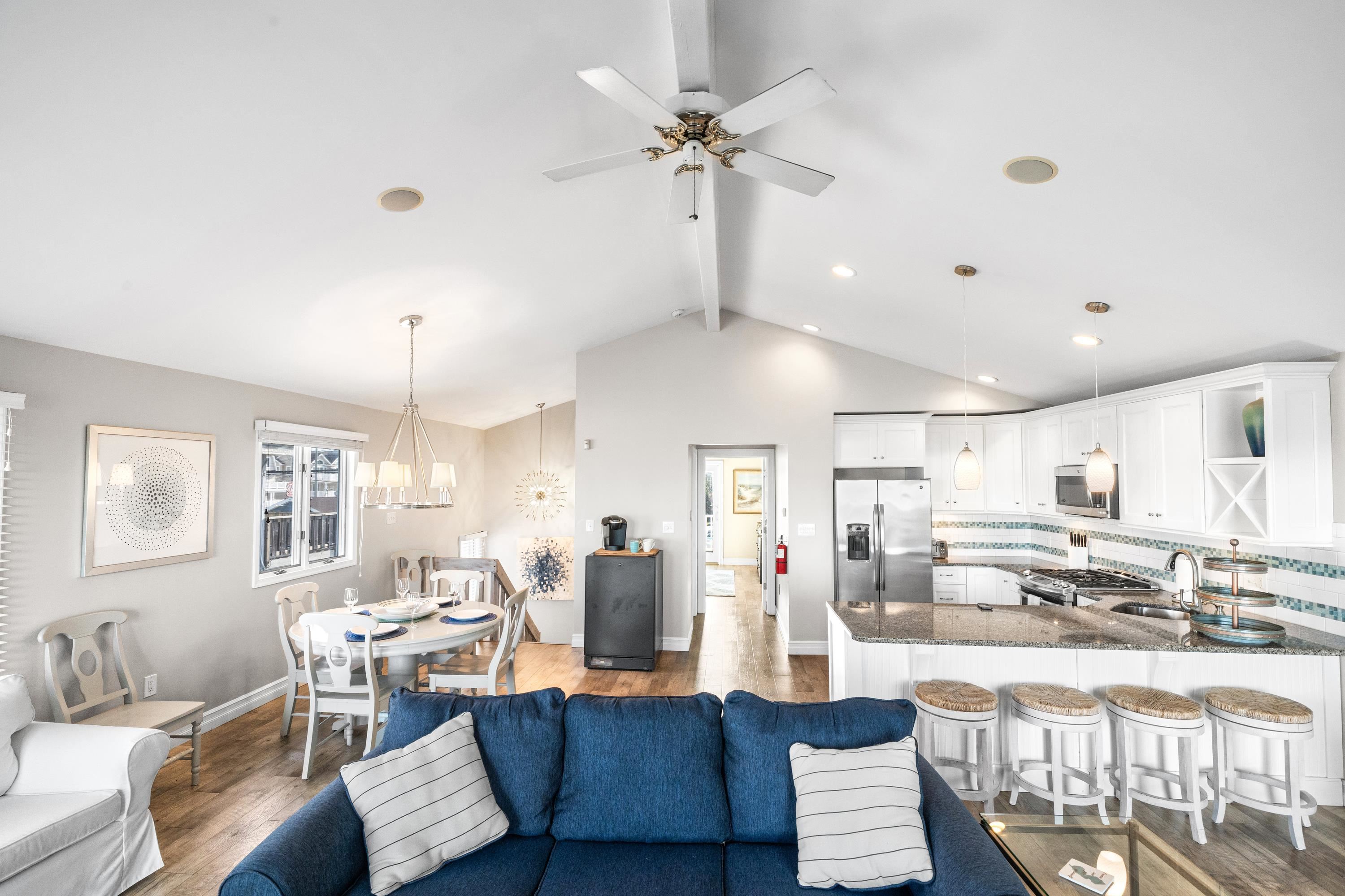 2934 Ocean Drive - Picture 8