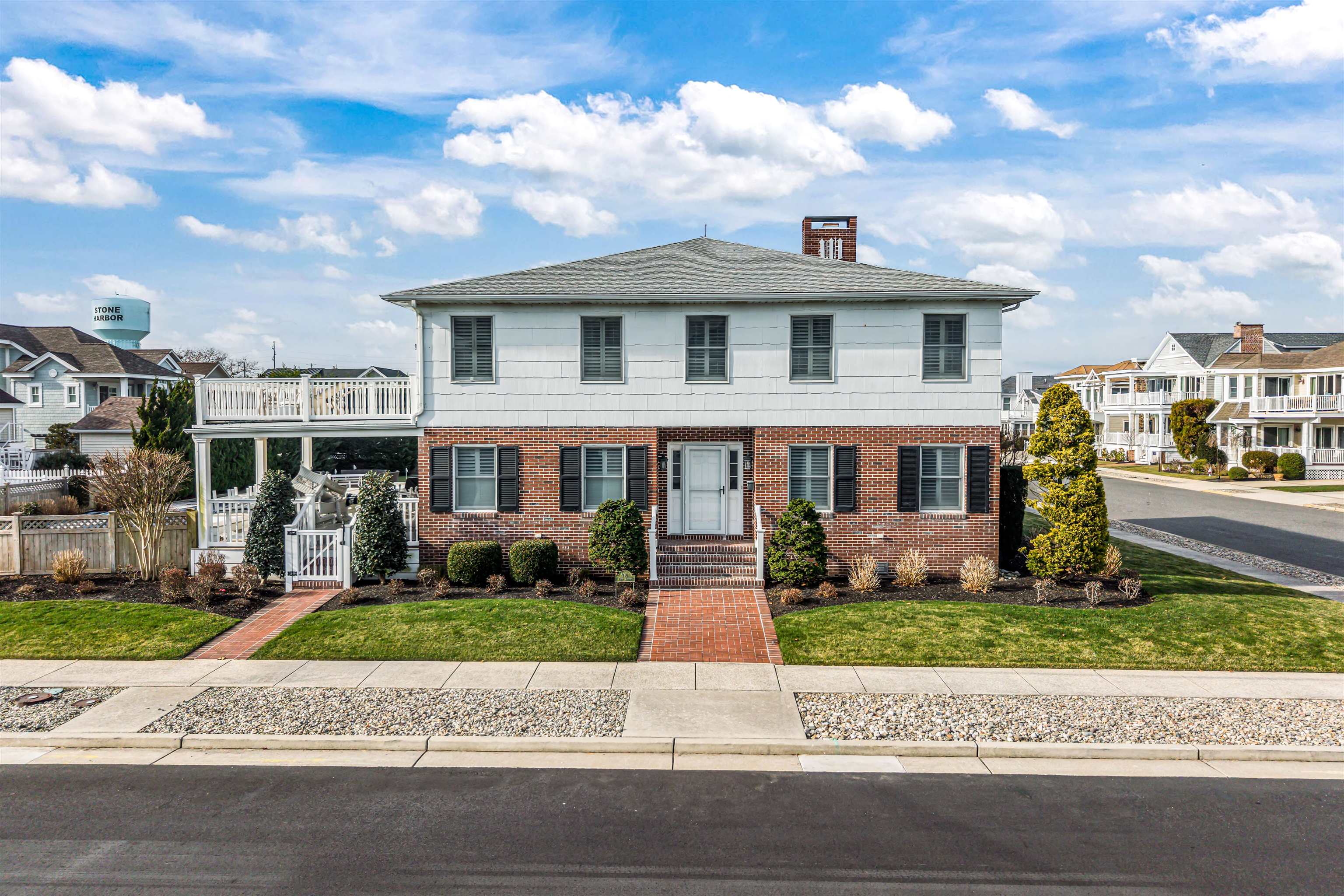 9301 First Avenue - Stone Harbor