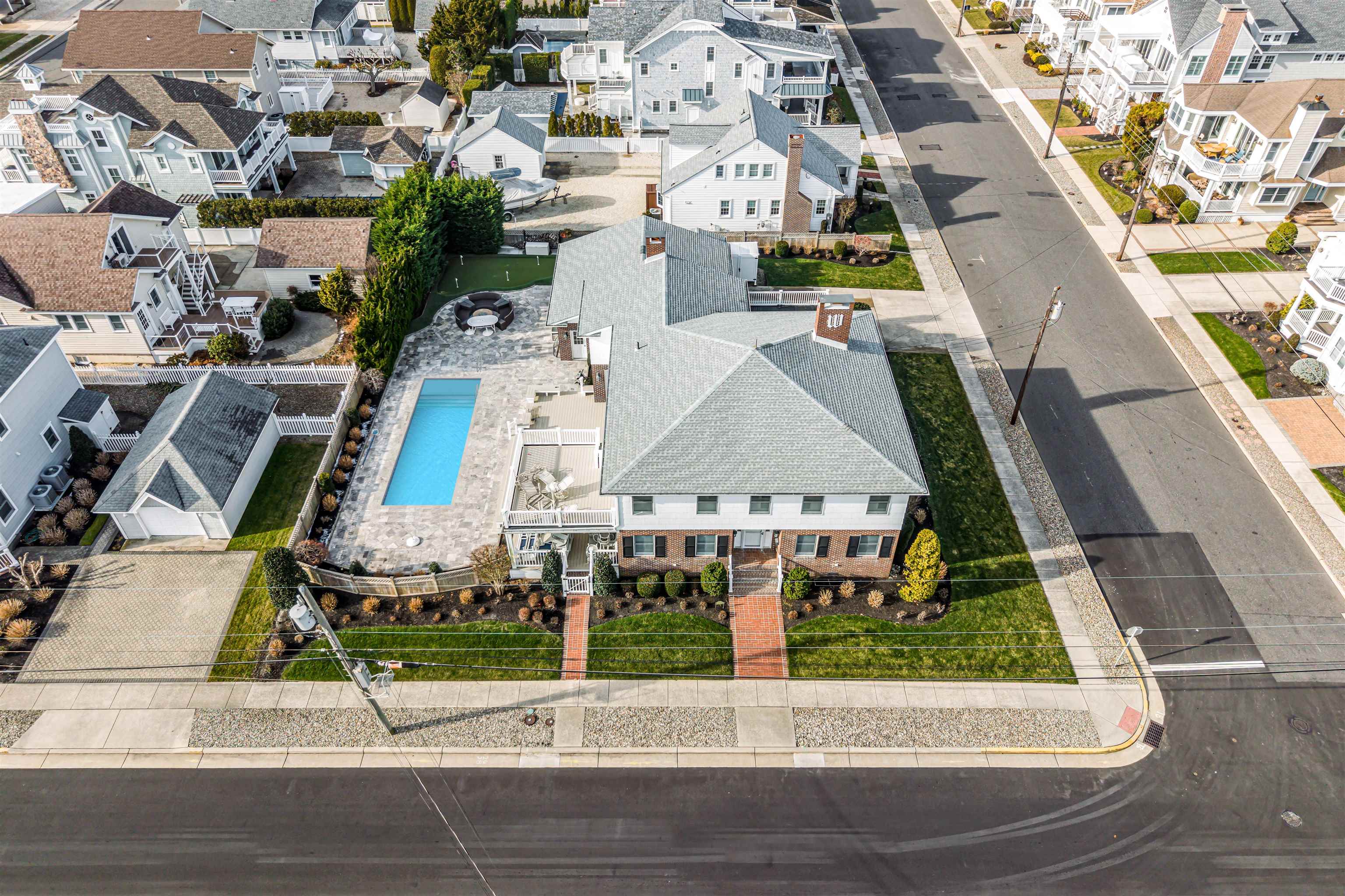 9301 First Avenue - Picture 5