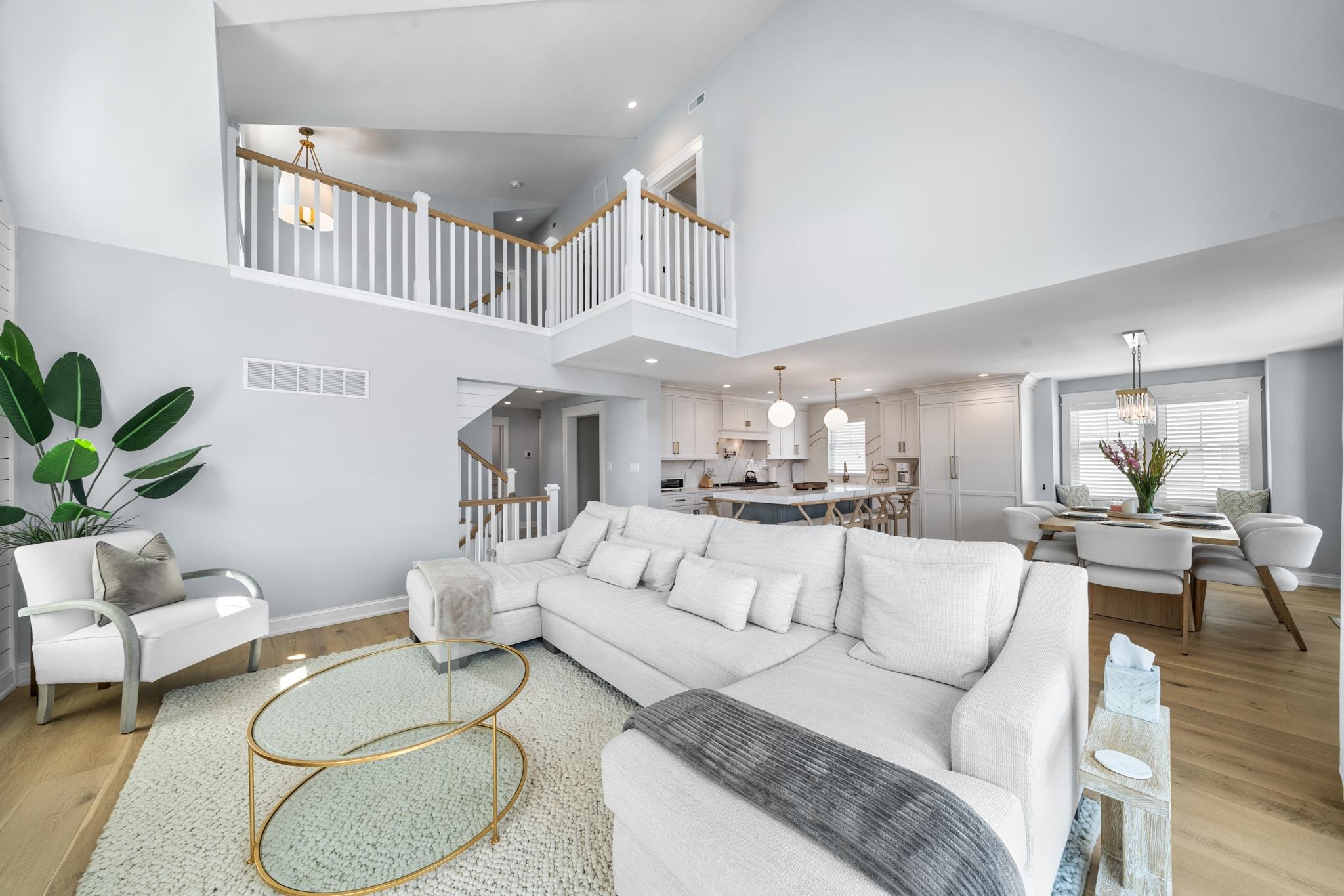 46 E 18th Street - Picture 19