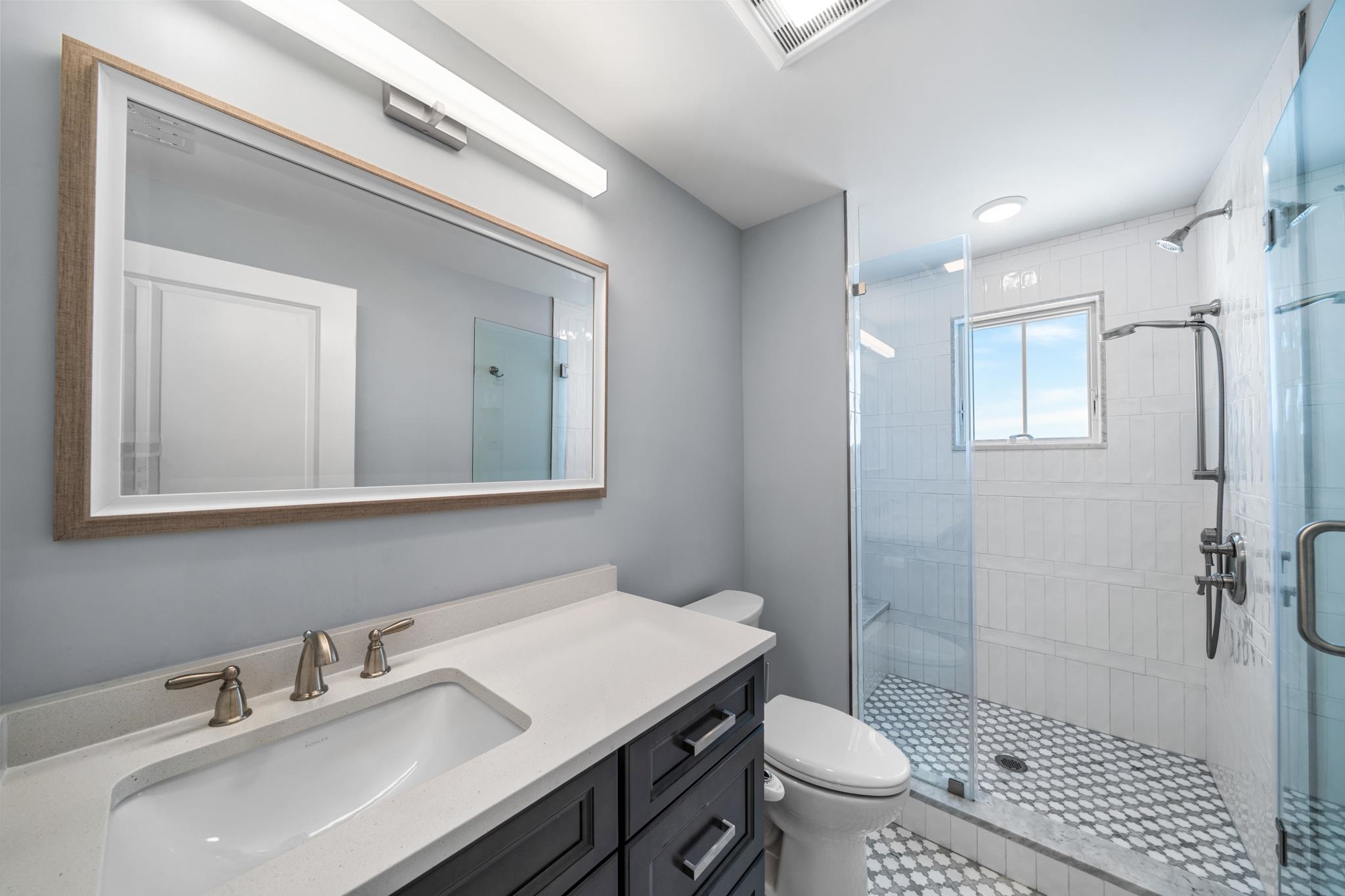 46 E 18th Street - Picture 34