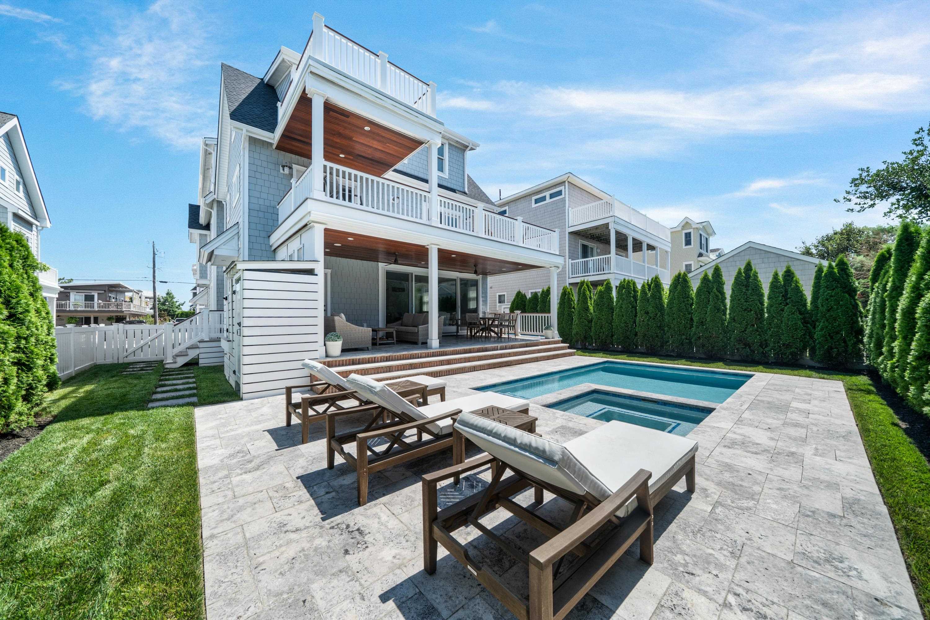 46 E 18th Street - Picture 6