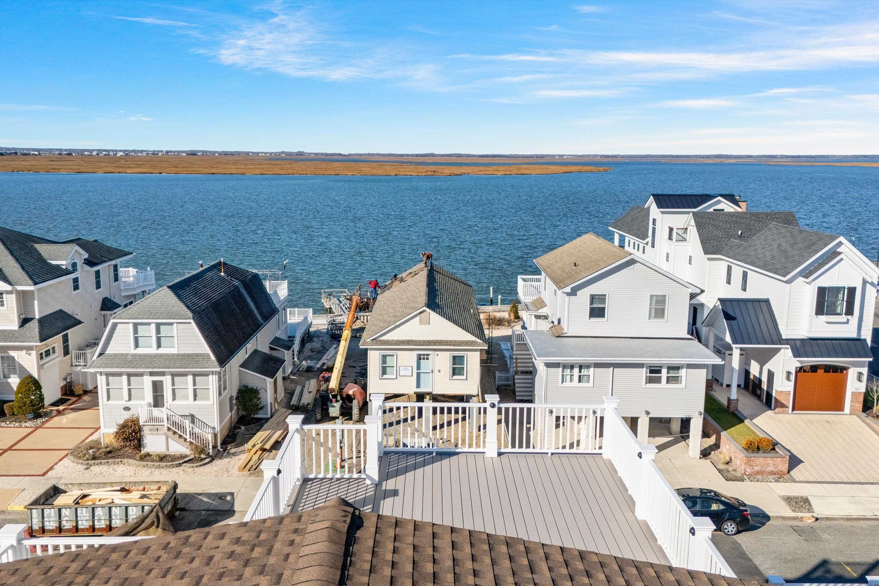 8310 Sunset Drive - Picture 4