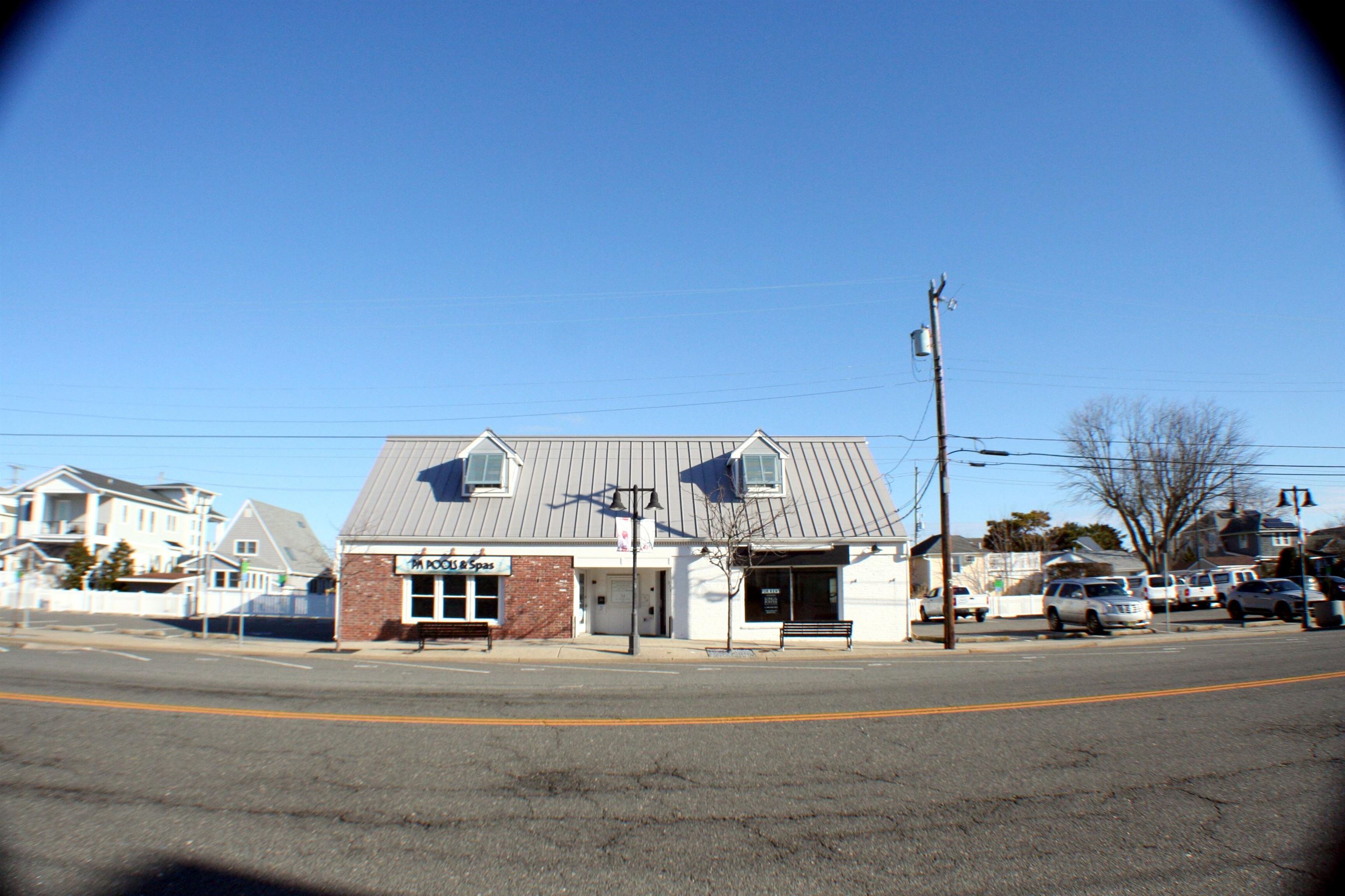 374-376 96th Street - Picture 3