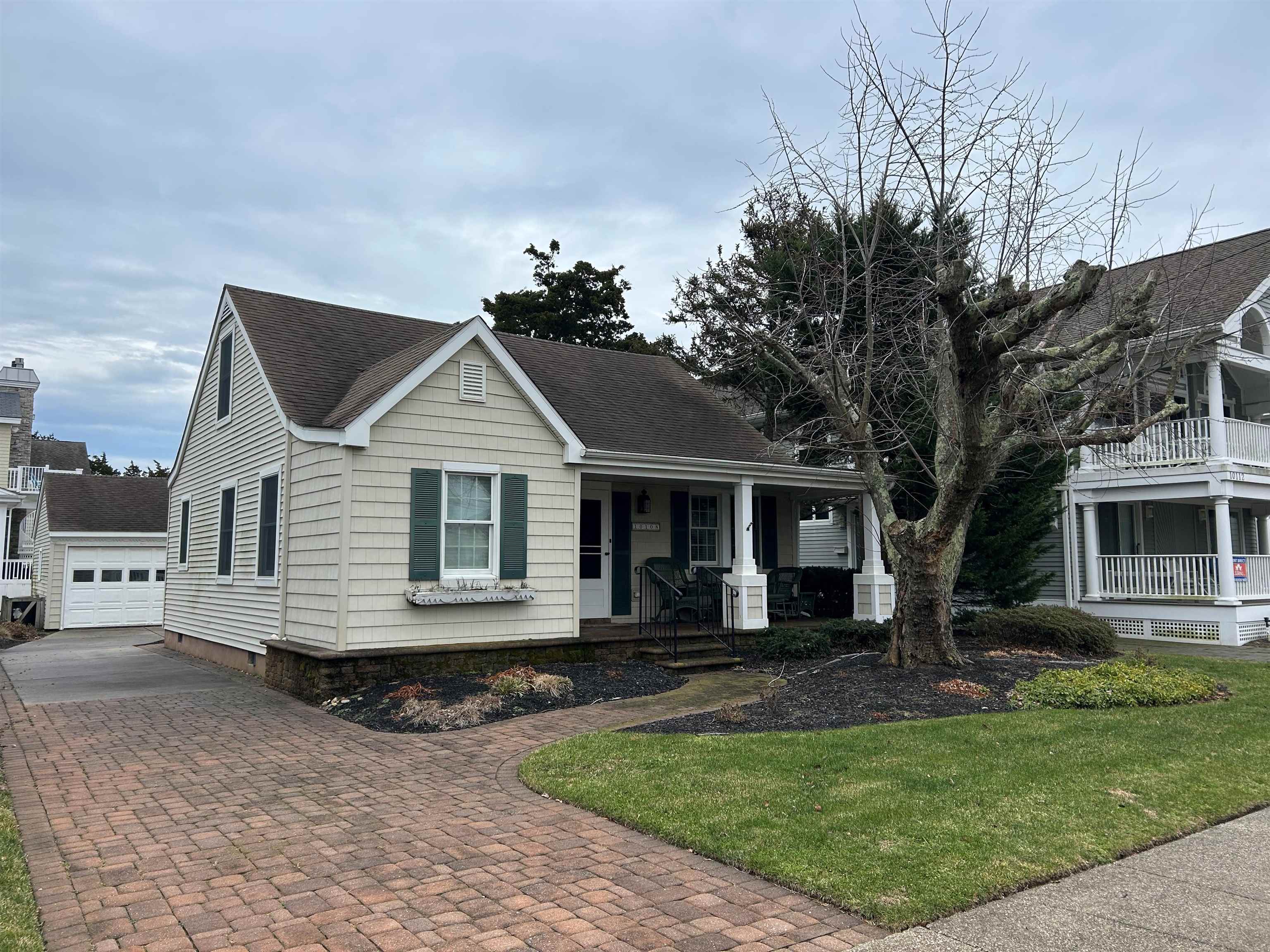 10108 Second Avenue, Stone Harbor