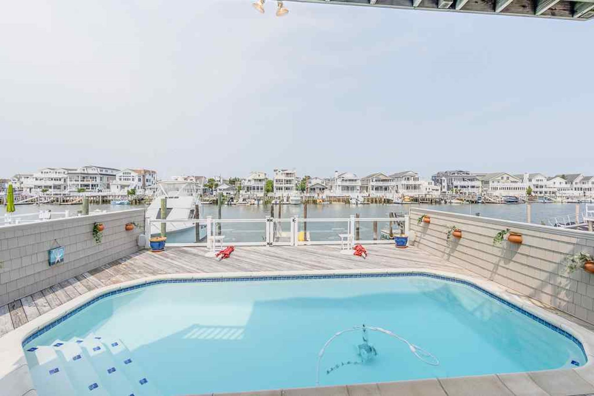 447 24th Street - Picture 4