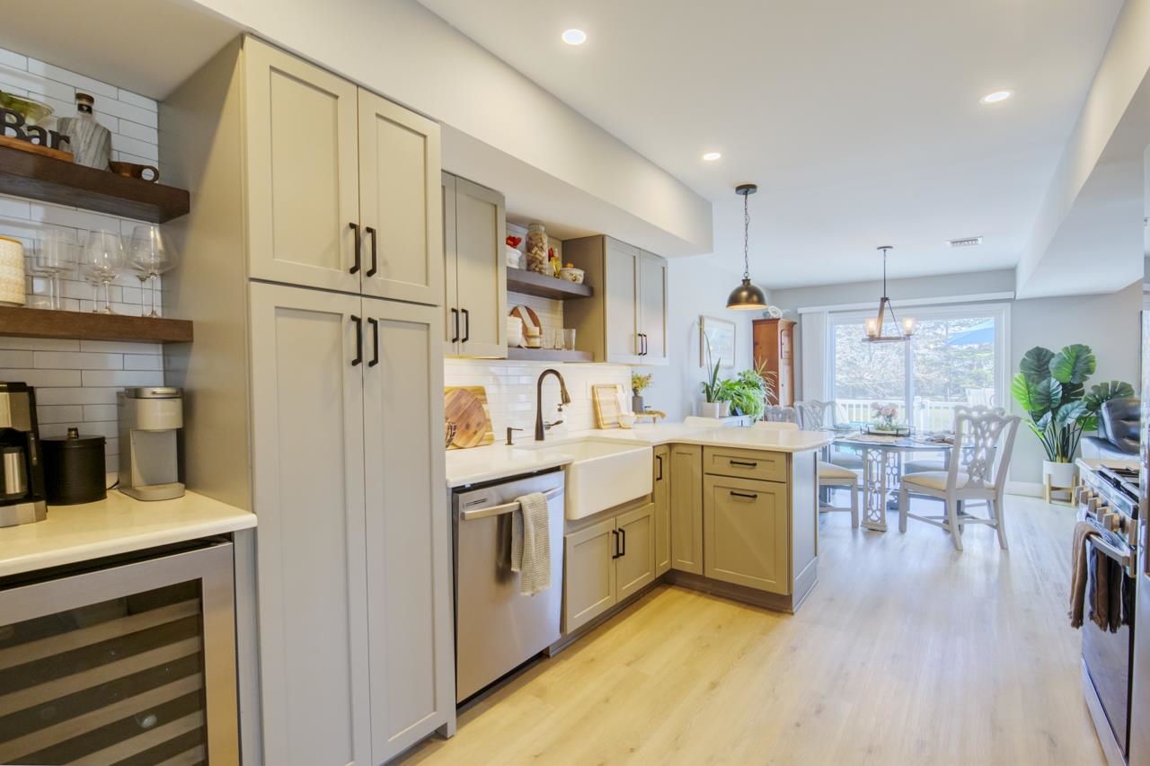 604 Route 9 N - Picture 2