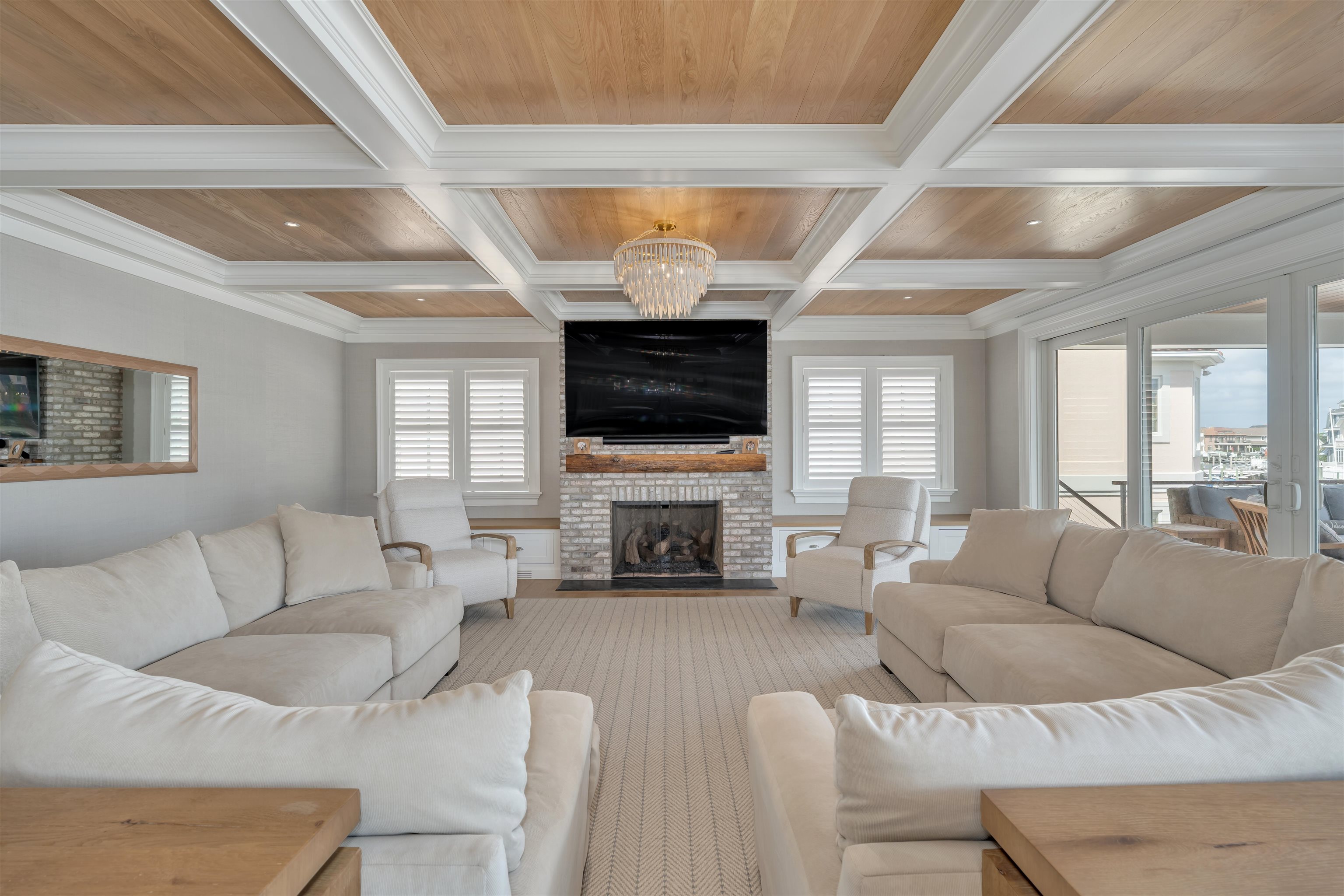 55 Walnut Road - Picture 2