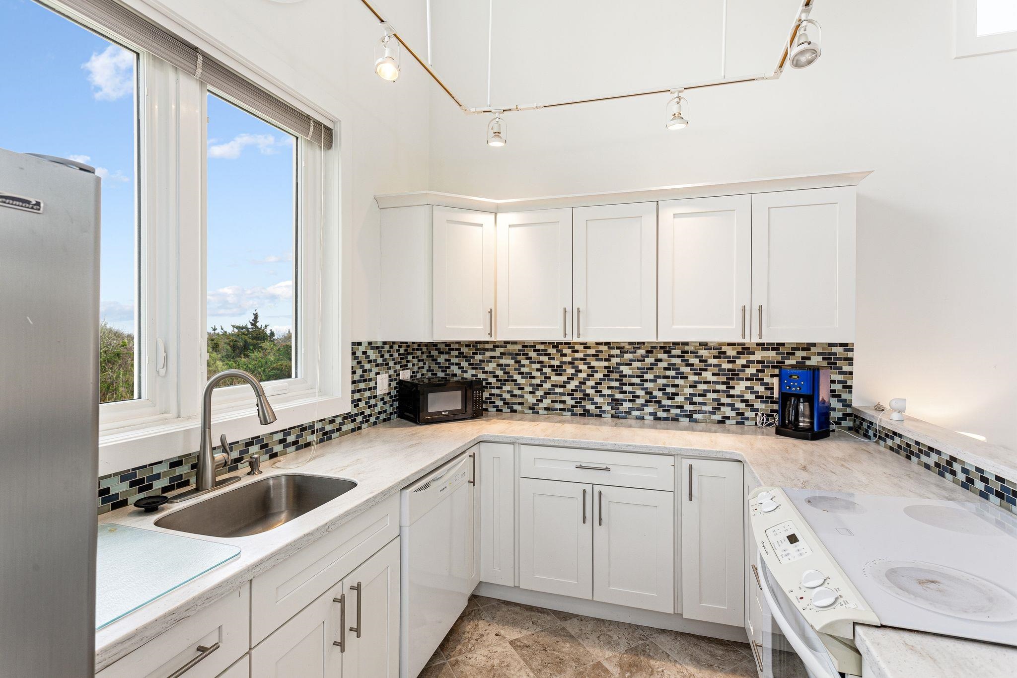 201 Light House Avenue