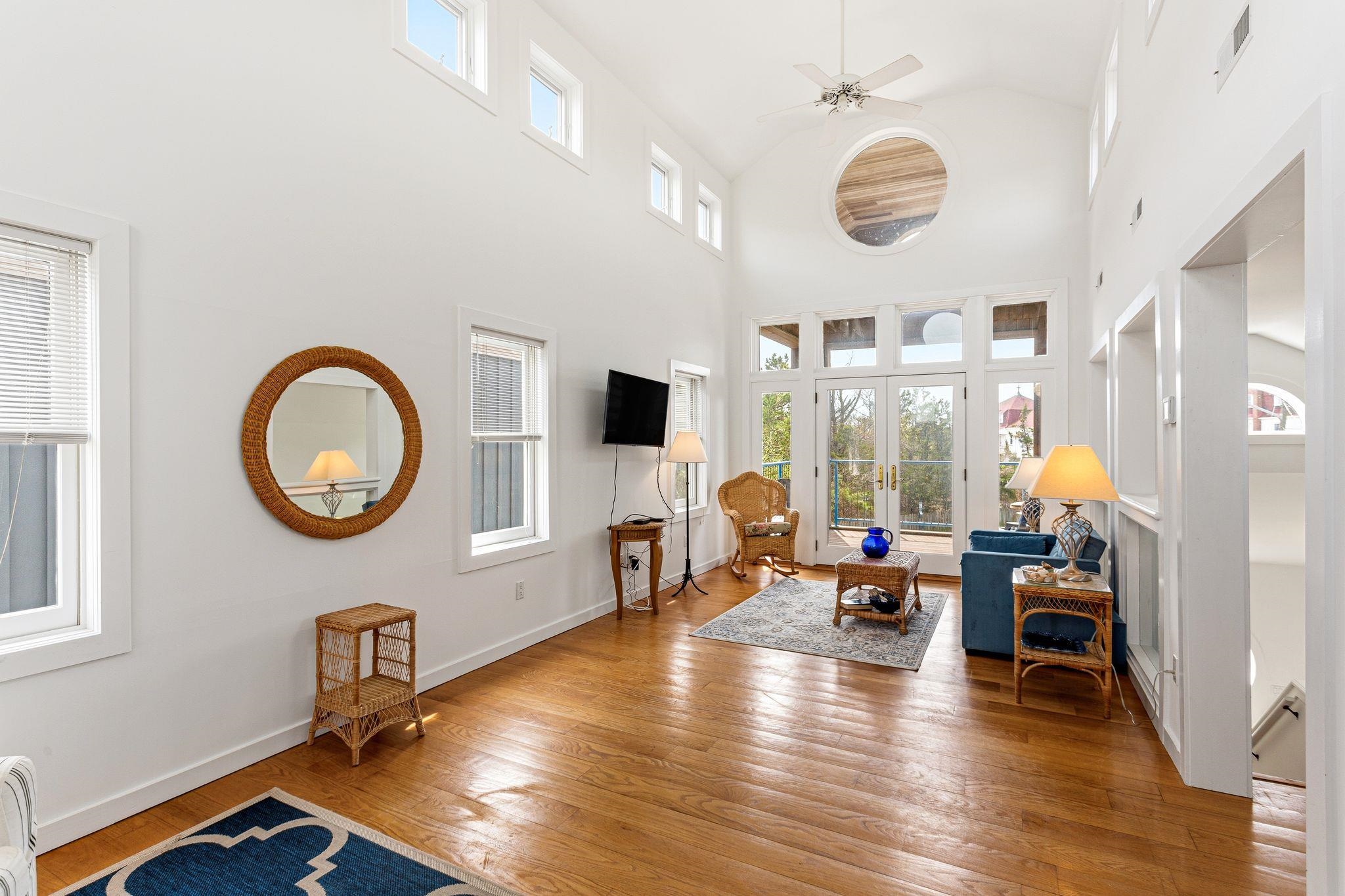 201 Light House Avenue