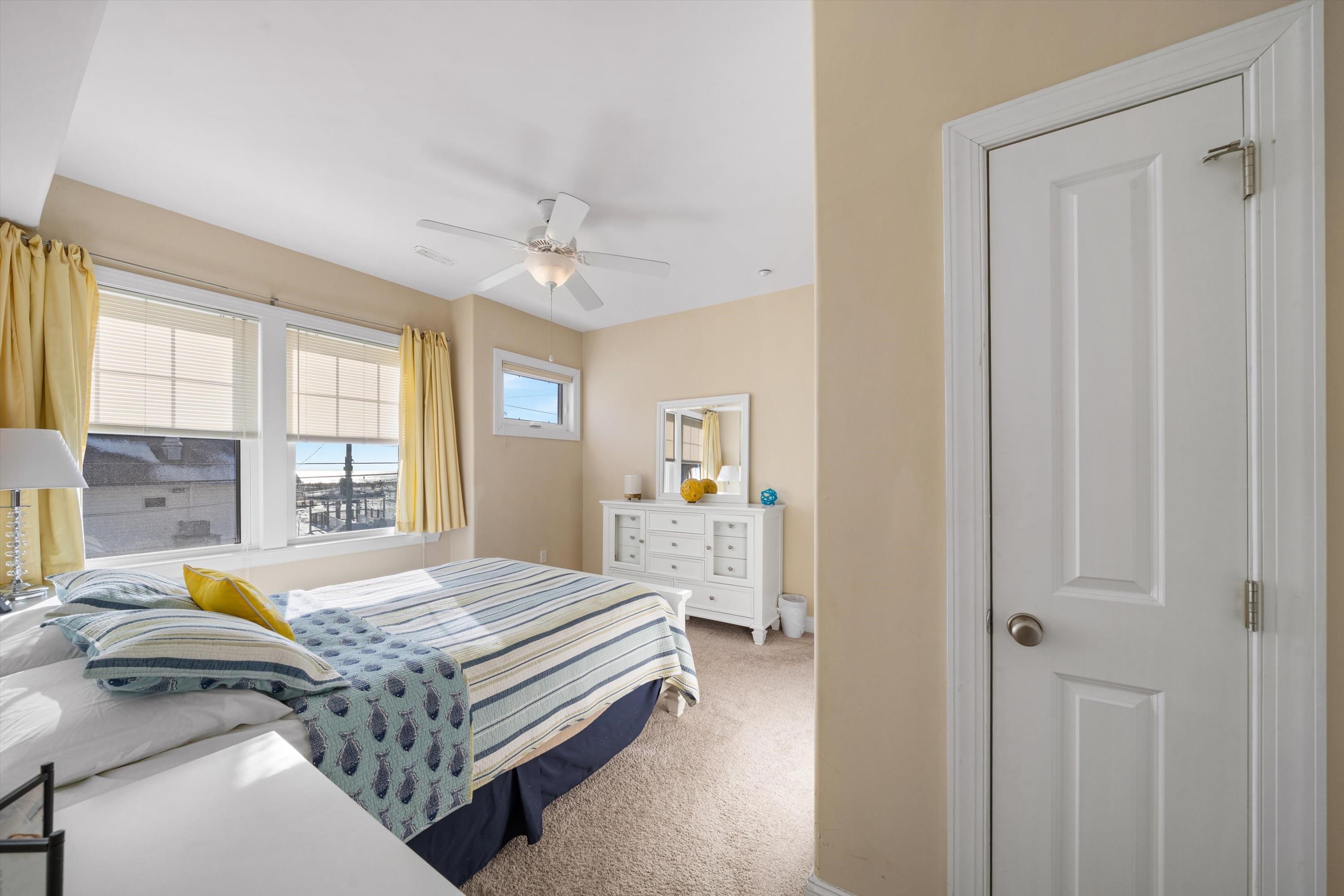 3914 Pleasure Avenue