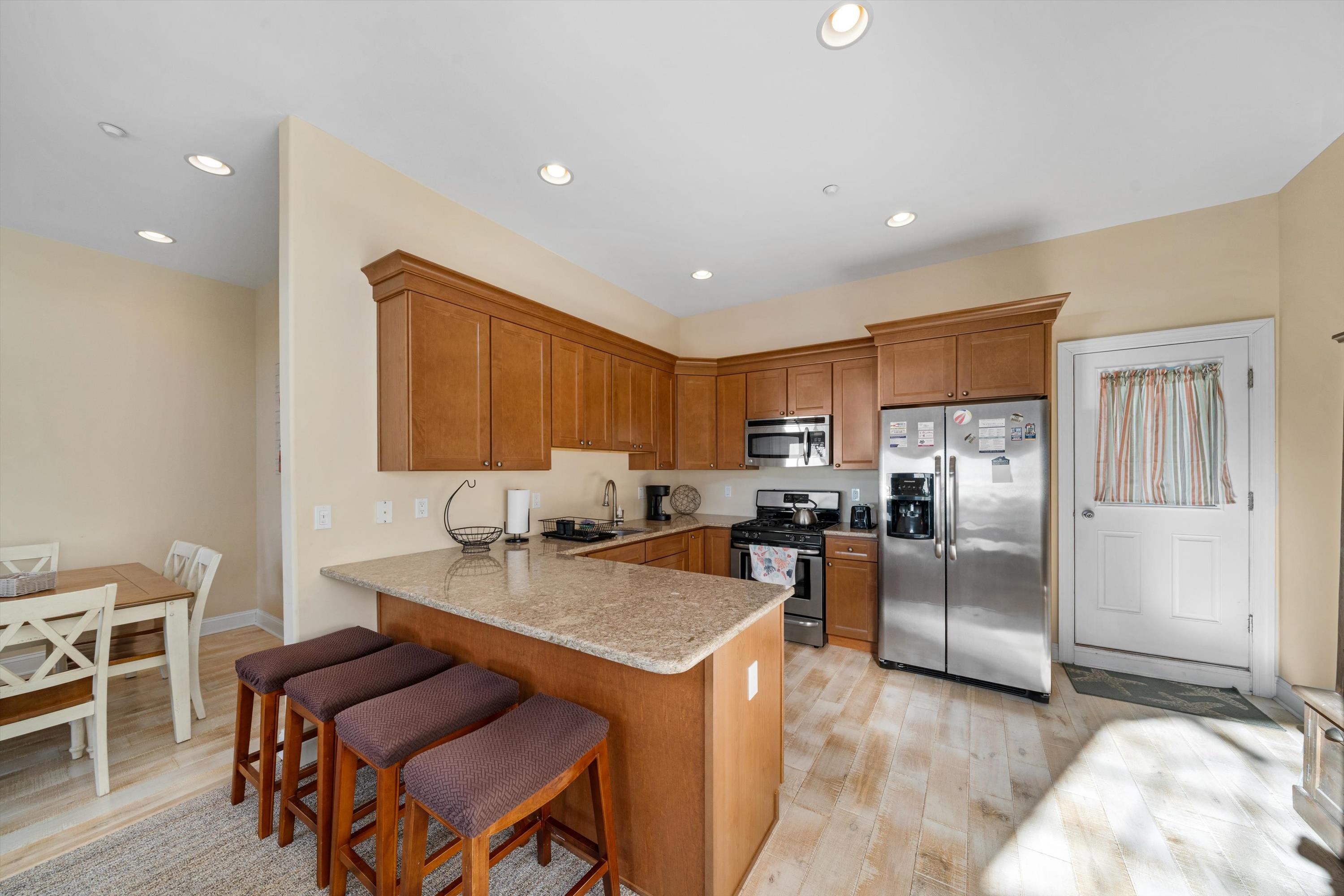 3914 Pleasure Avenue