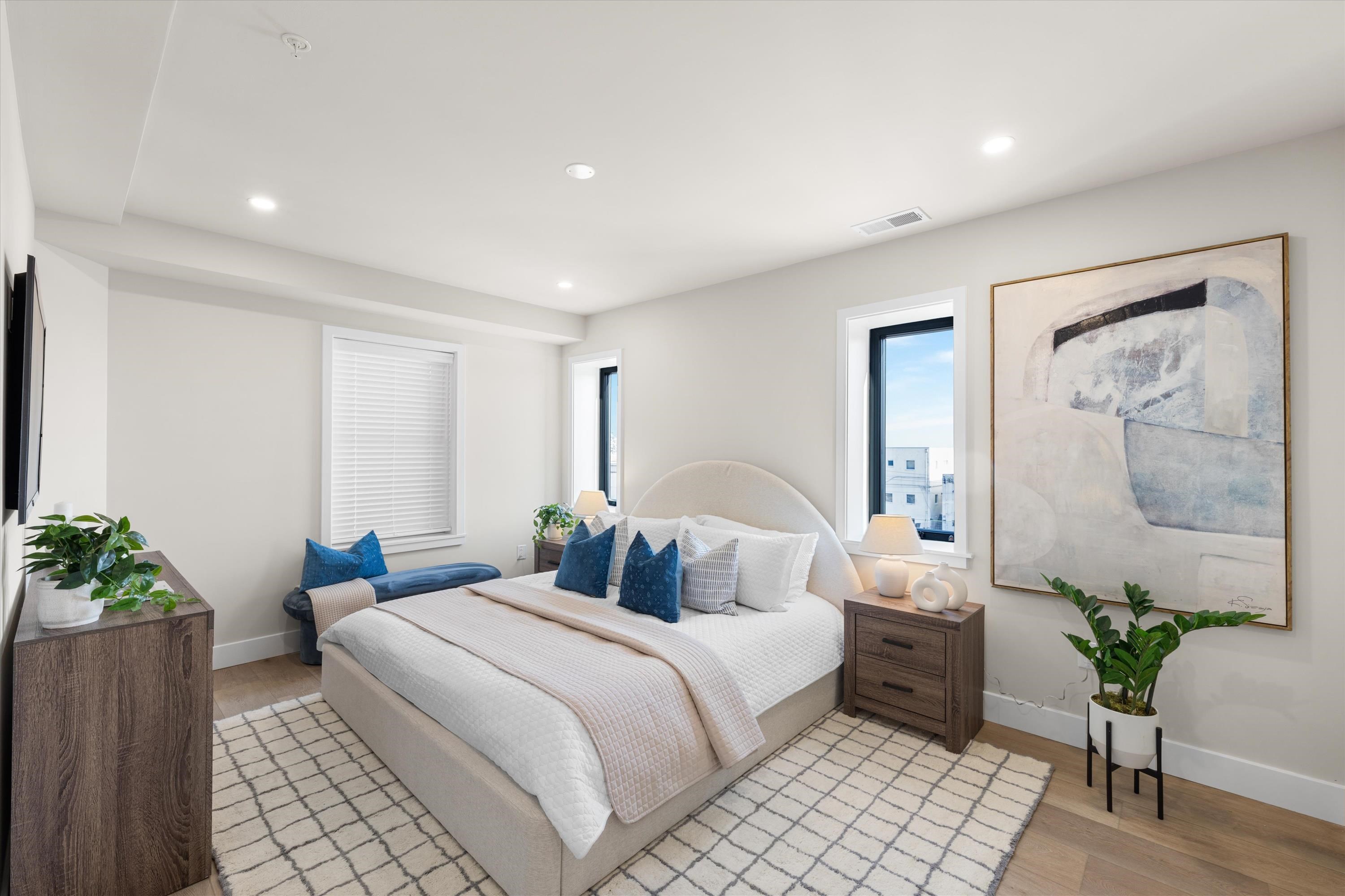 323 E Oak Avenue - Picture 26