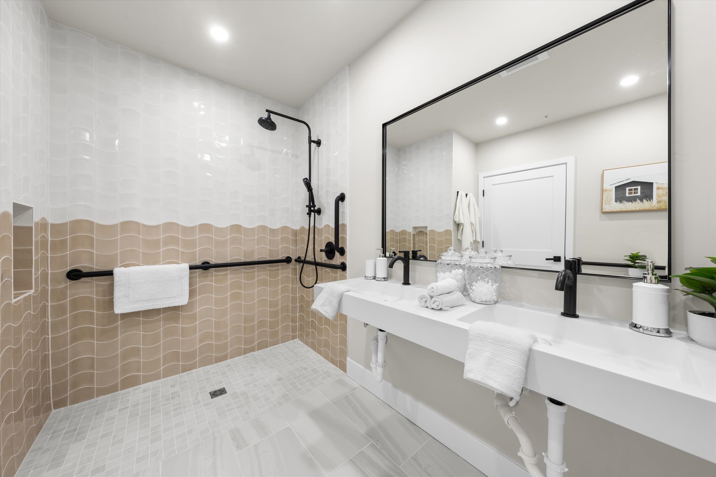 323 E Oak Avenue - Picture 34