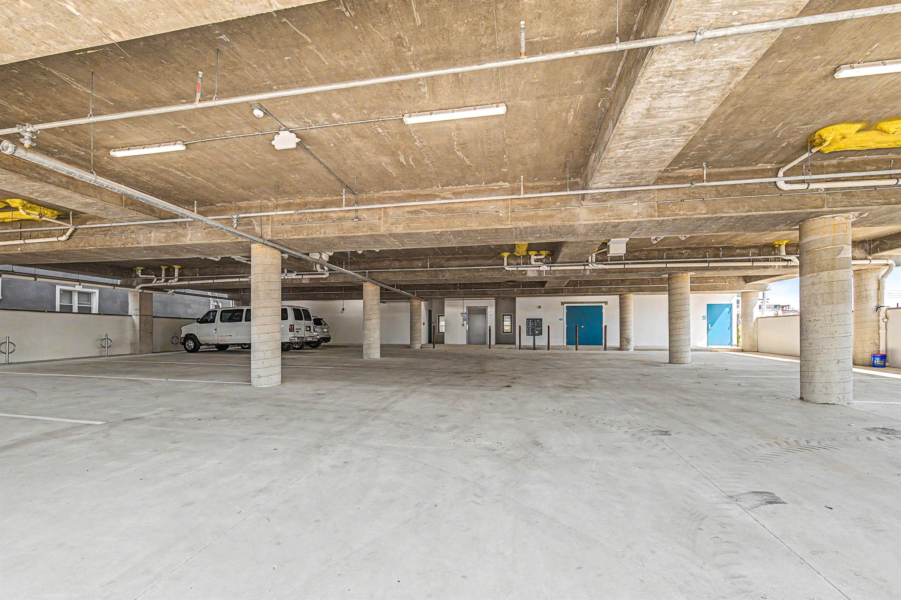 323 E Oak Avenue - Picture 47