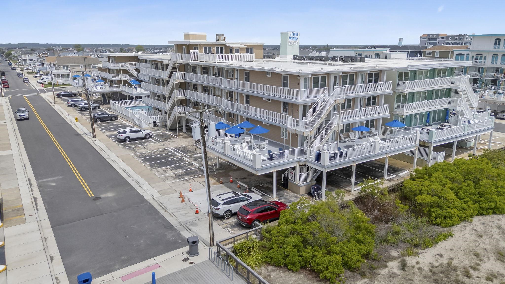 8401 Atlantic Avenue - Picture 32