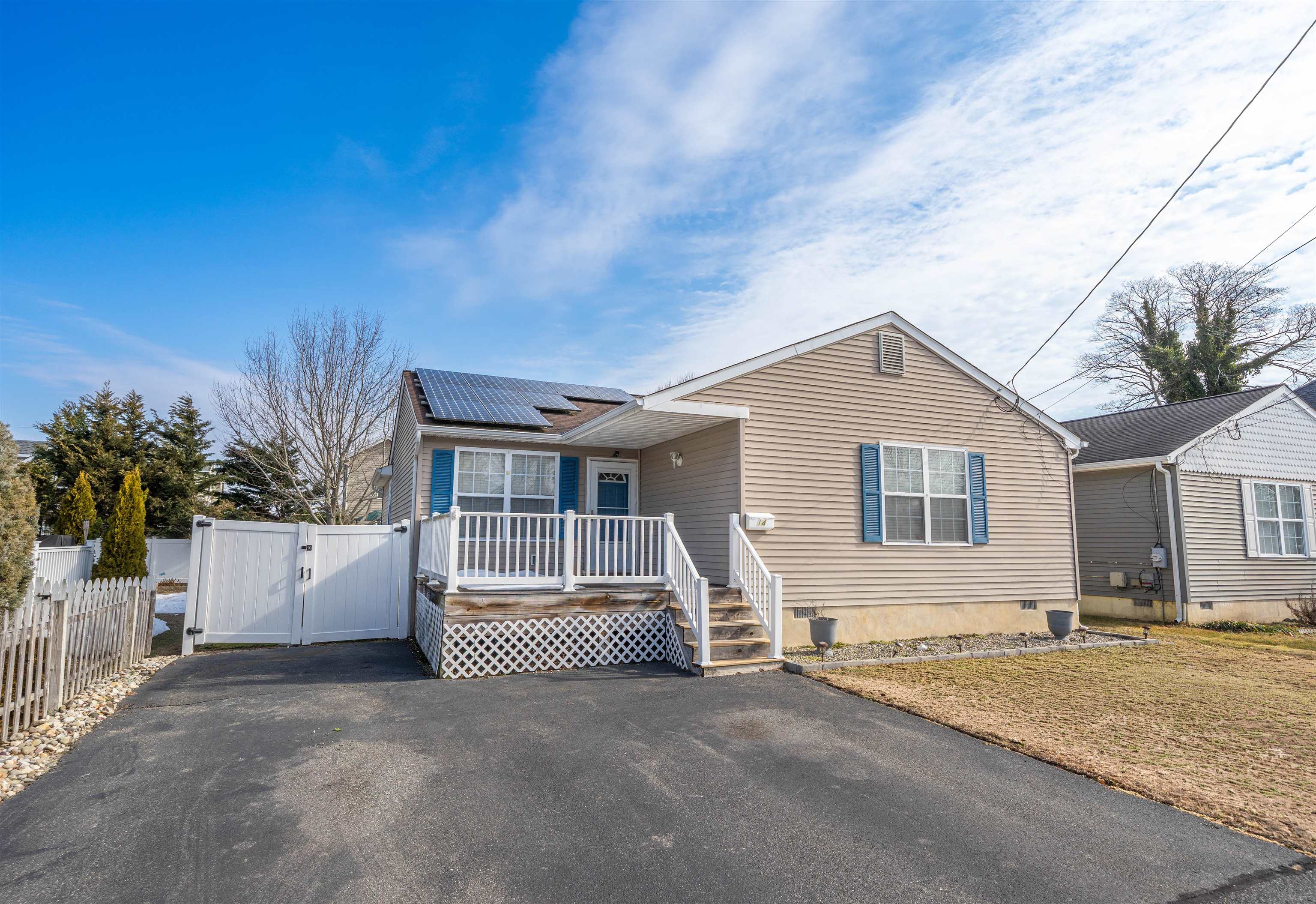 14 W Atlantic Avenue - Cape May Court House