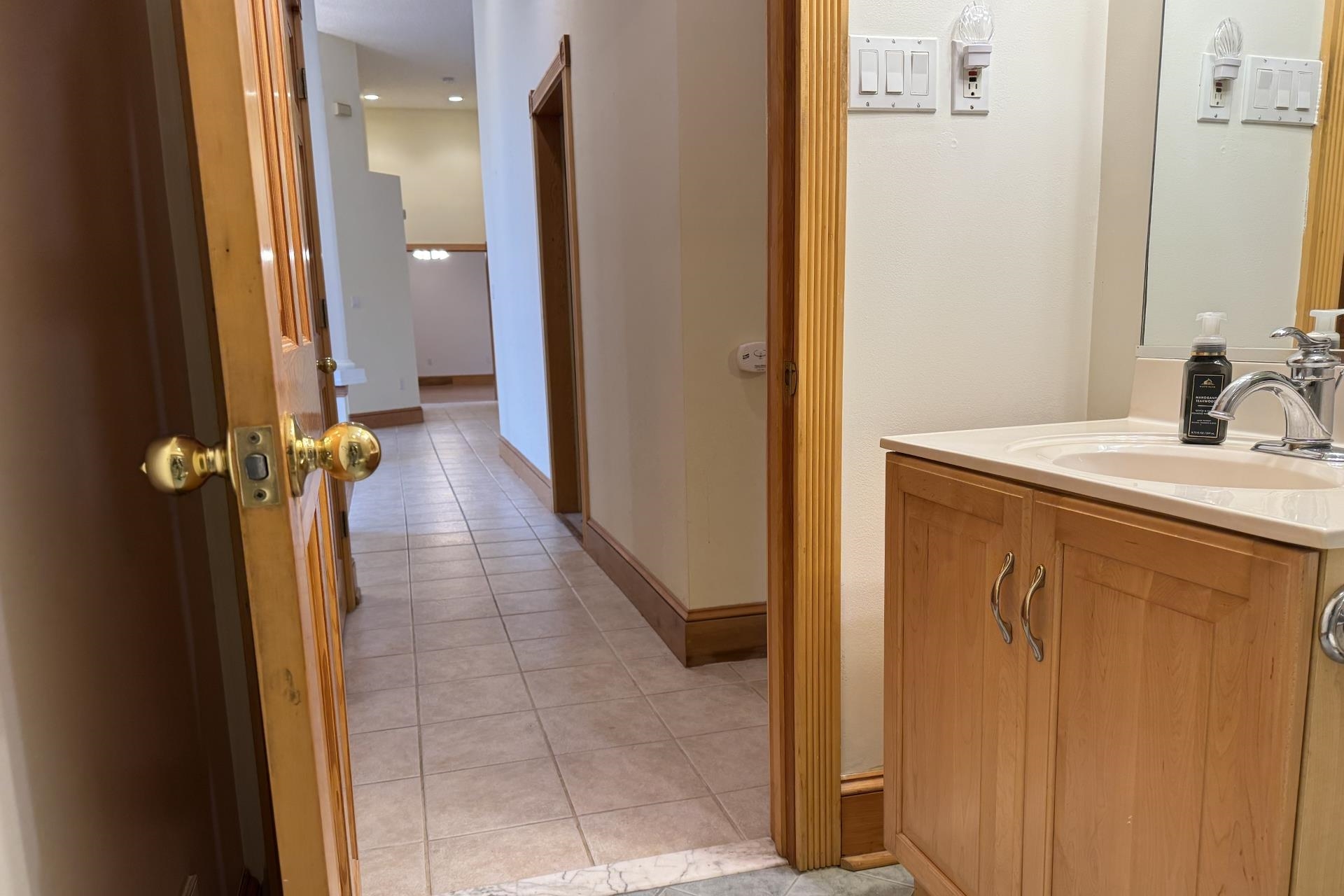 11 Holly Knoll Drive