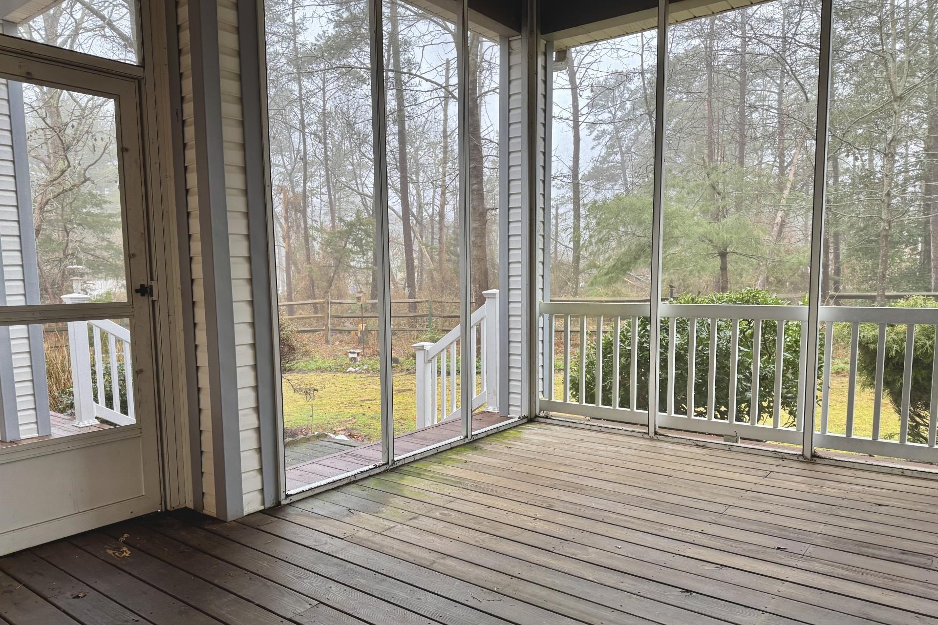 11 Holly Knoll Drive