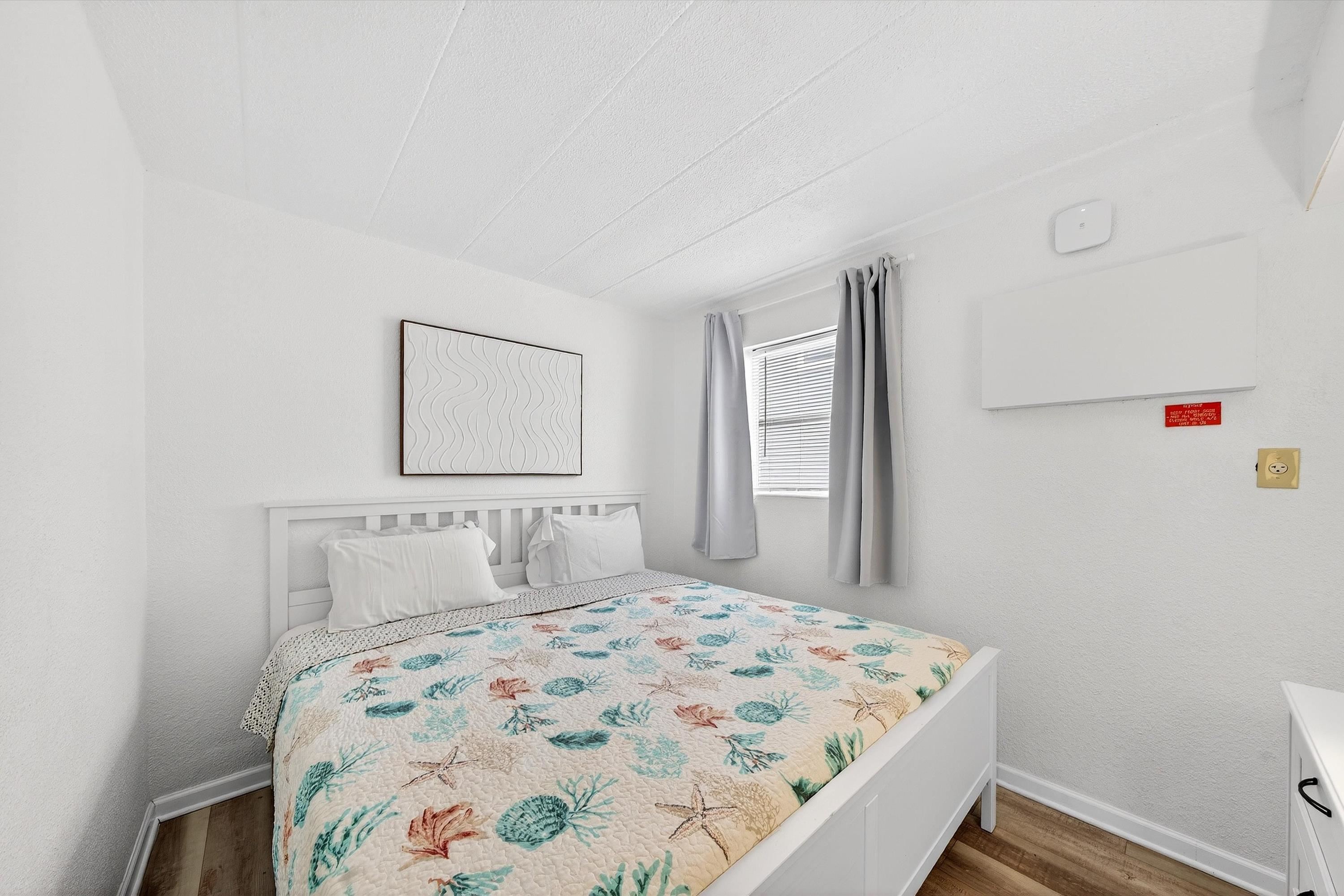 2101 Surf Avenue - Picture 12