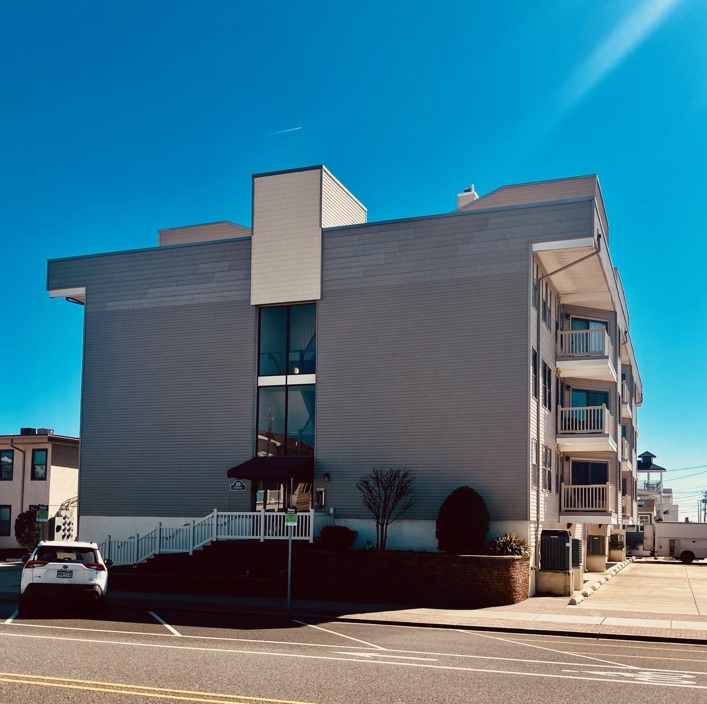  215 Surf Avenue - North Wildwood