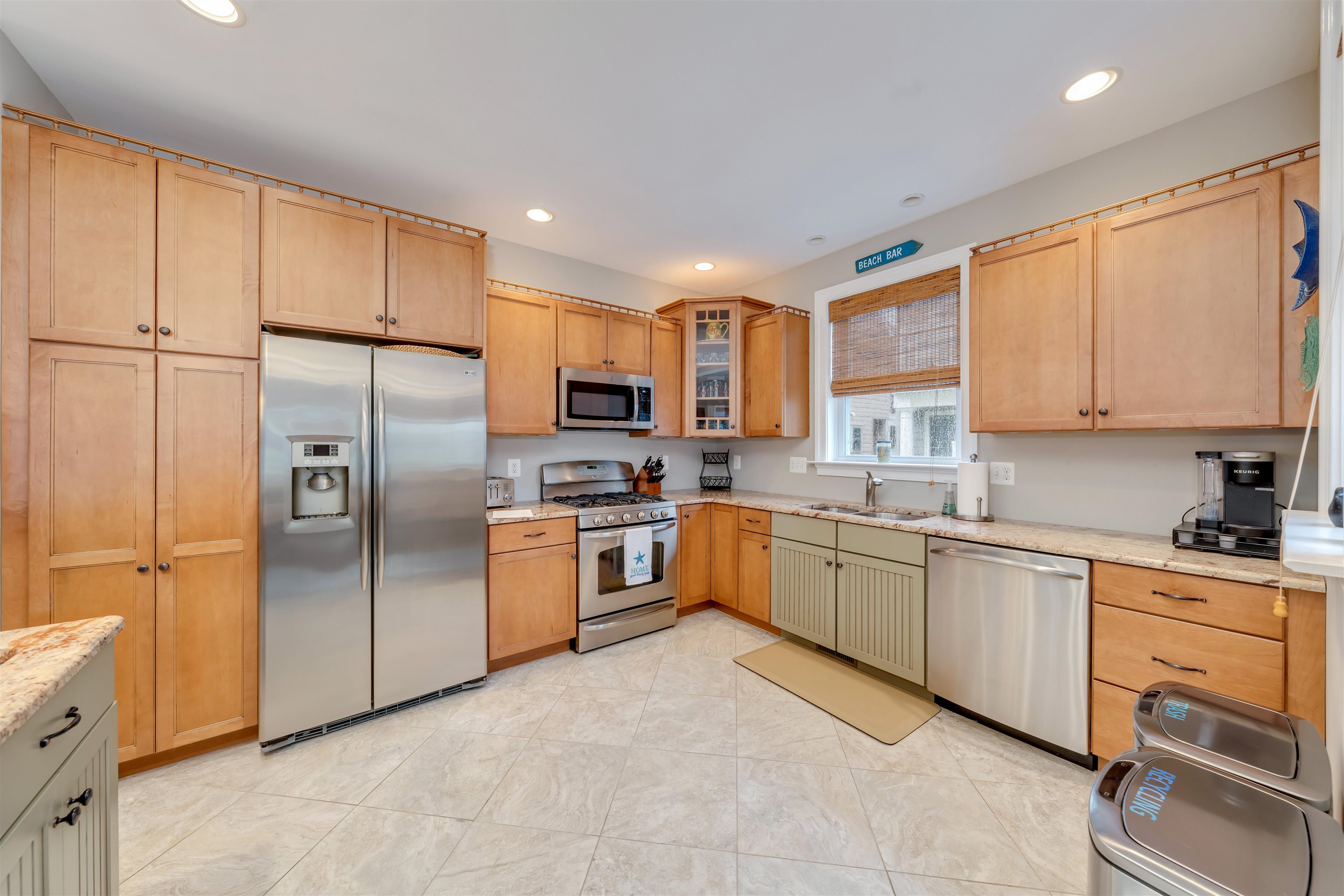 303 E Farragut Road - Picture 14