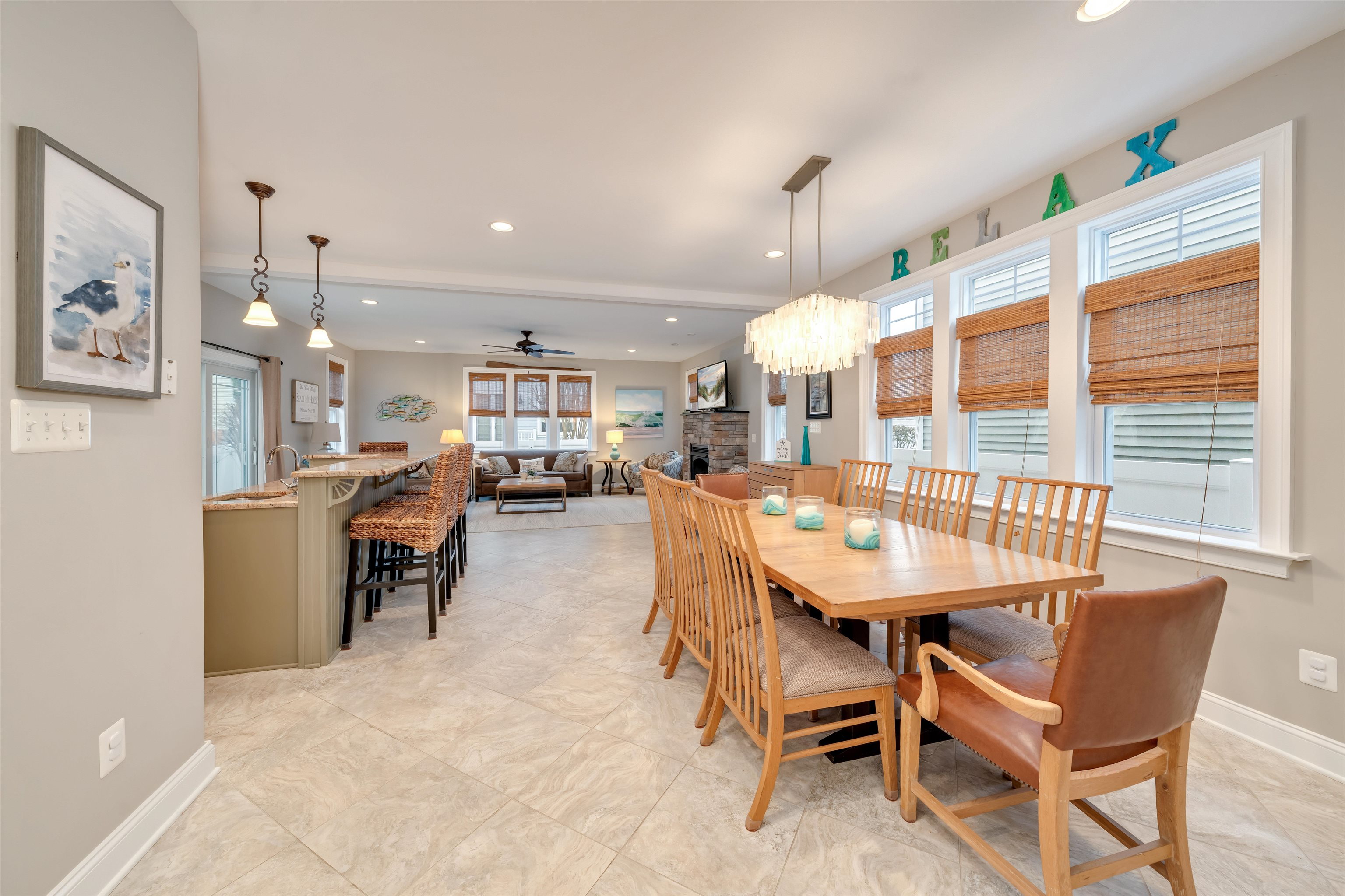 303 E Farragut Road - Picture 7