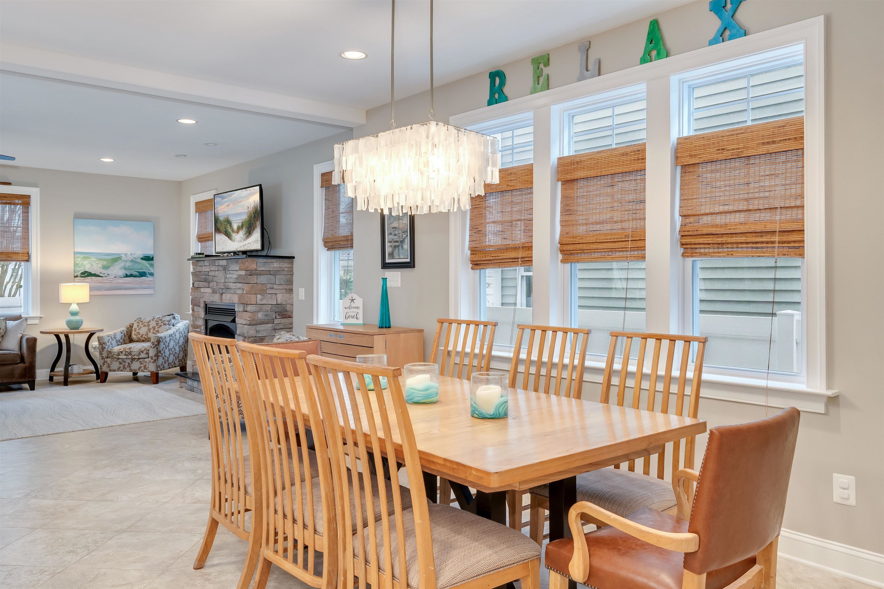 303 E Farragut Road - Picture 8