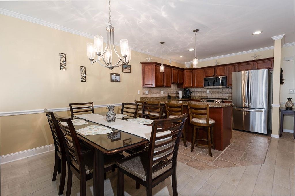 703 Surf Avenue - Picture 11