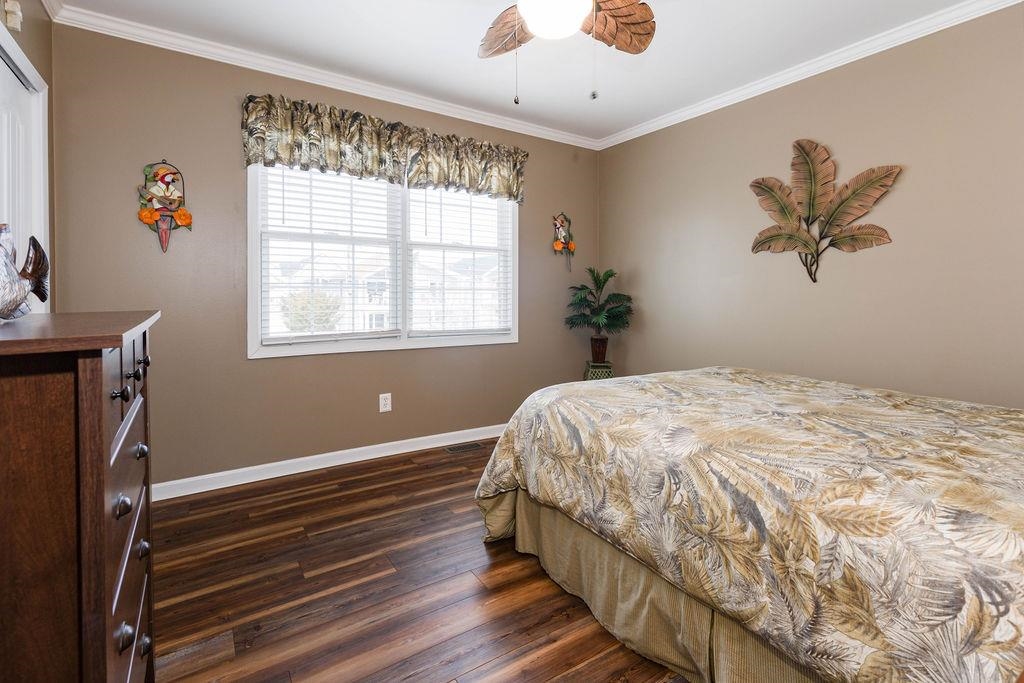 703 Surf Avenue - Picture 23