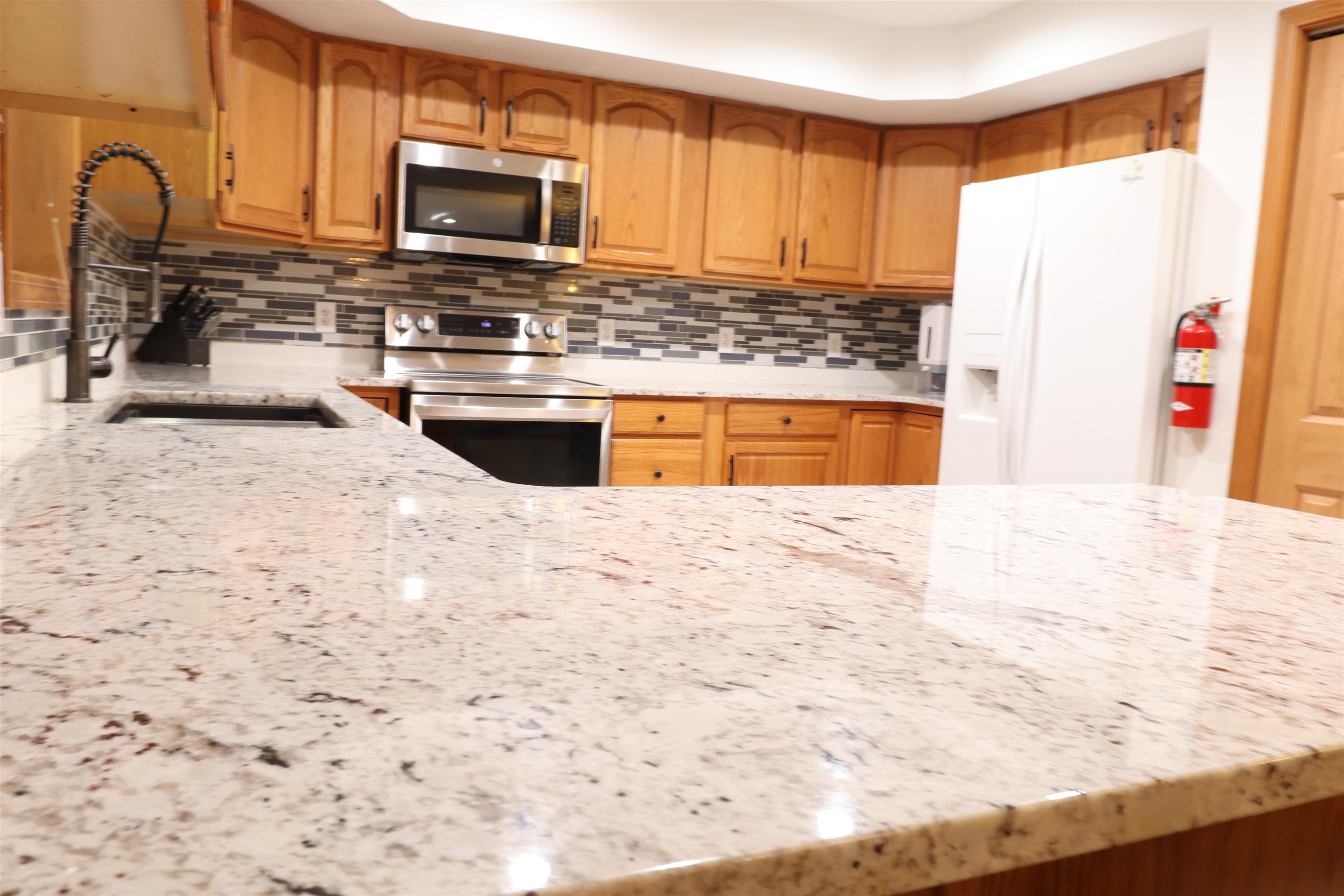 405 Millman Boulevard - Picture 4