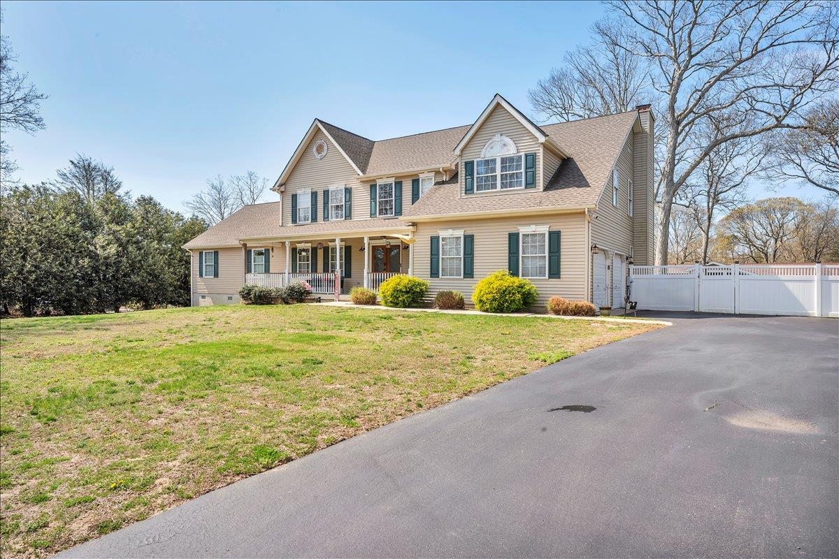 6 Hilltop Drive - Picture 2