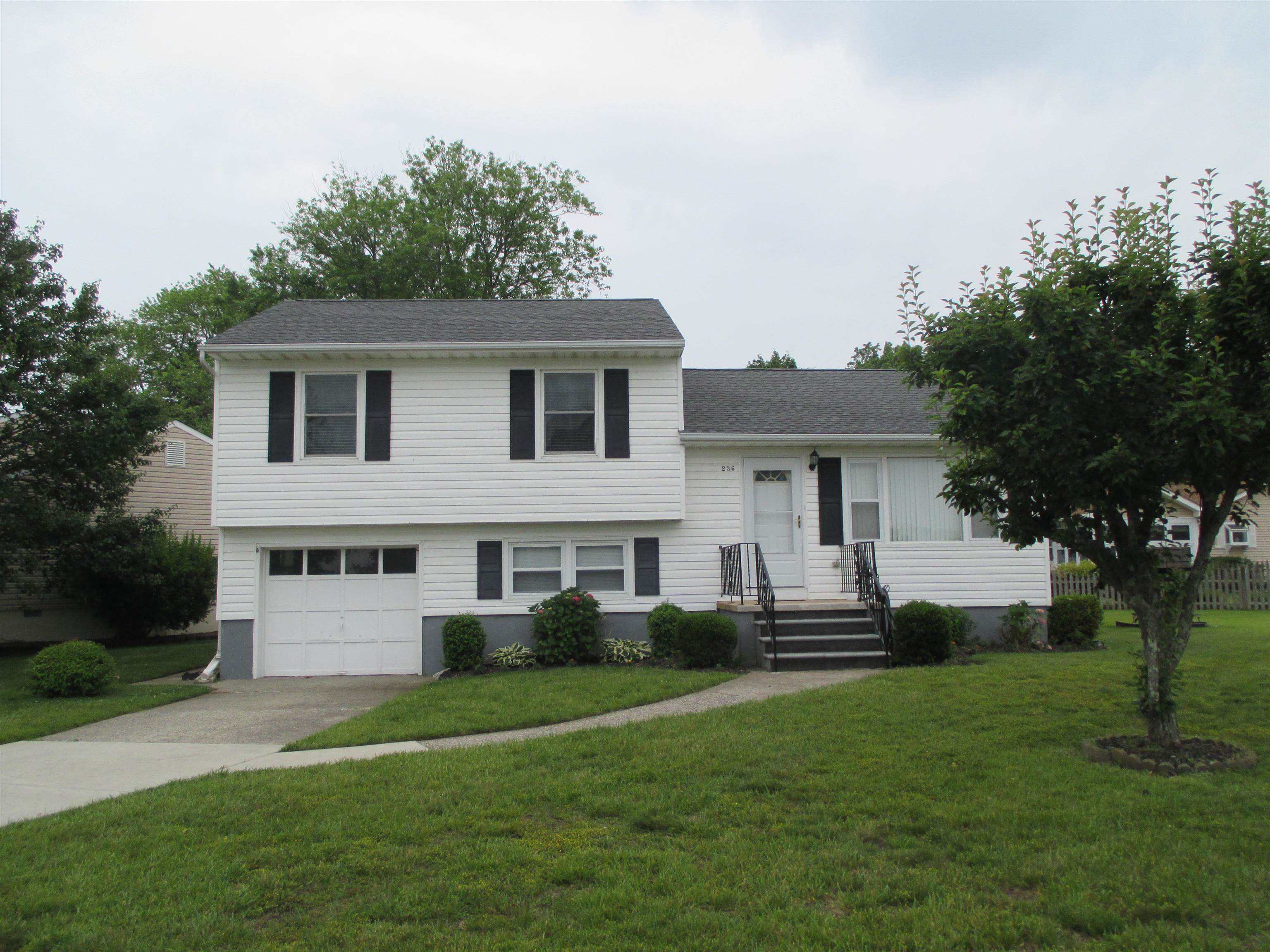  236 Roseann Avenue - North Cape May