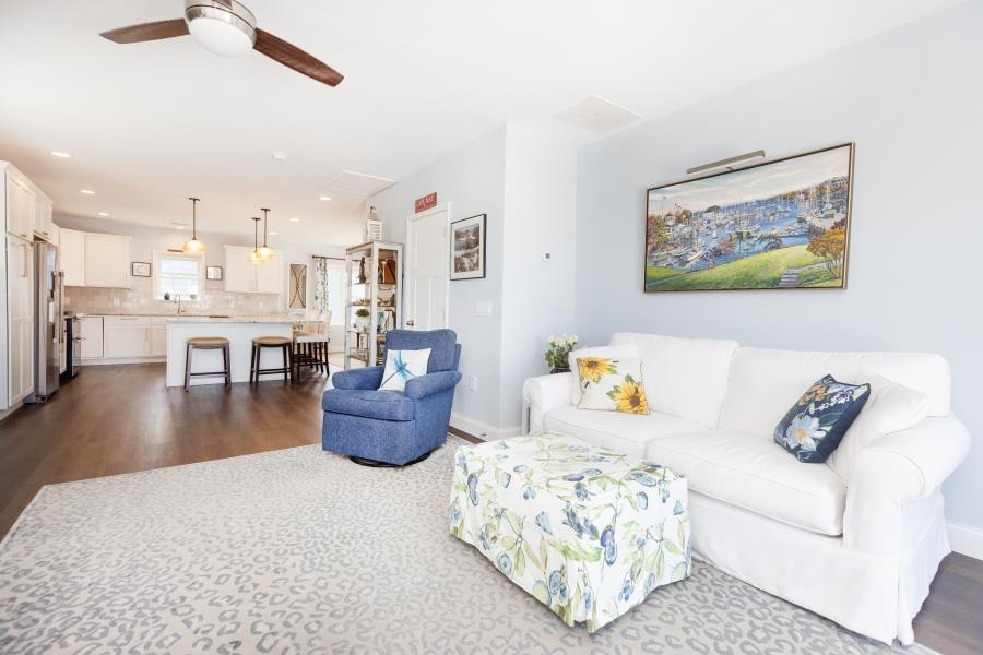 108 W 7th Avenue