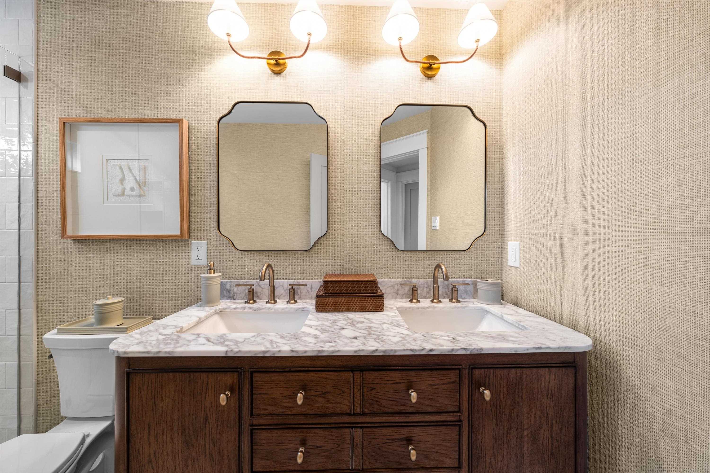 911 Surf Avenue - Picture 32