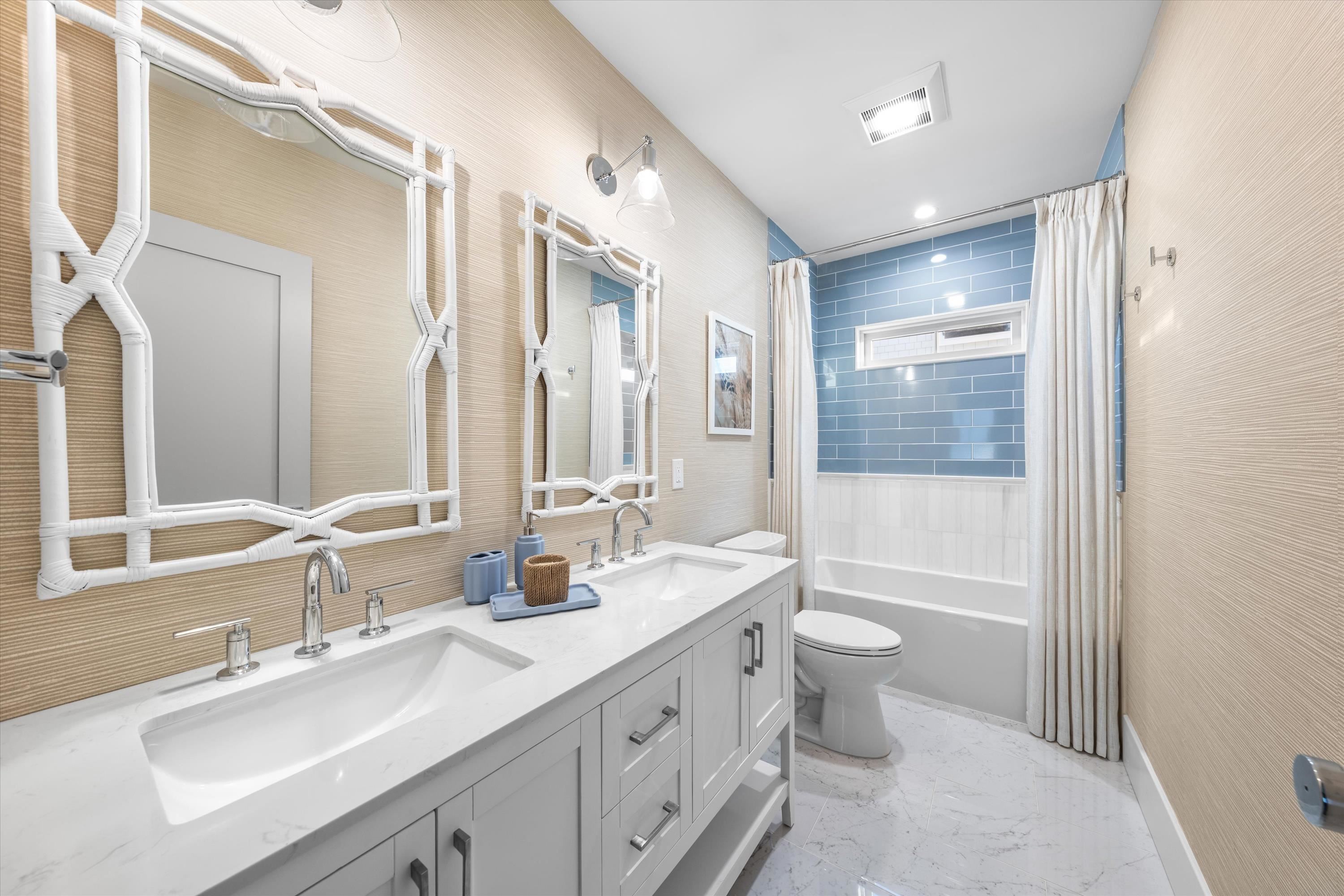 911 Surf Avenue - Picture 35